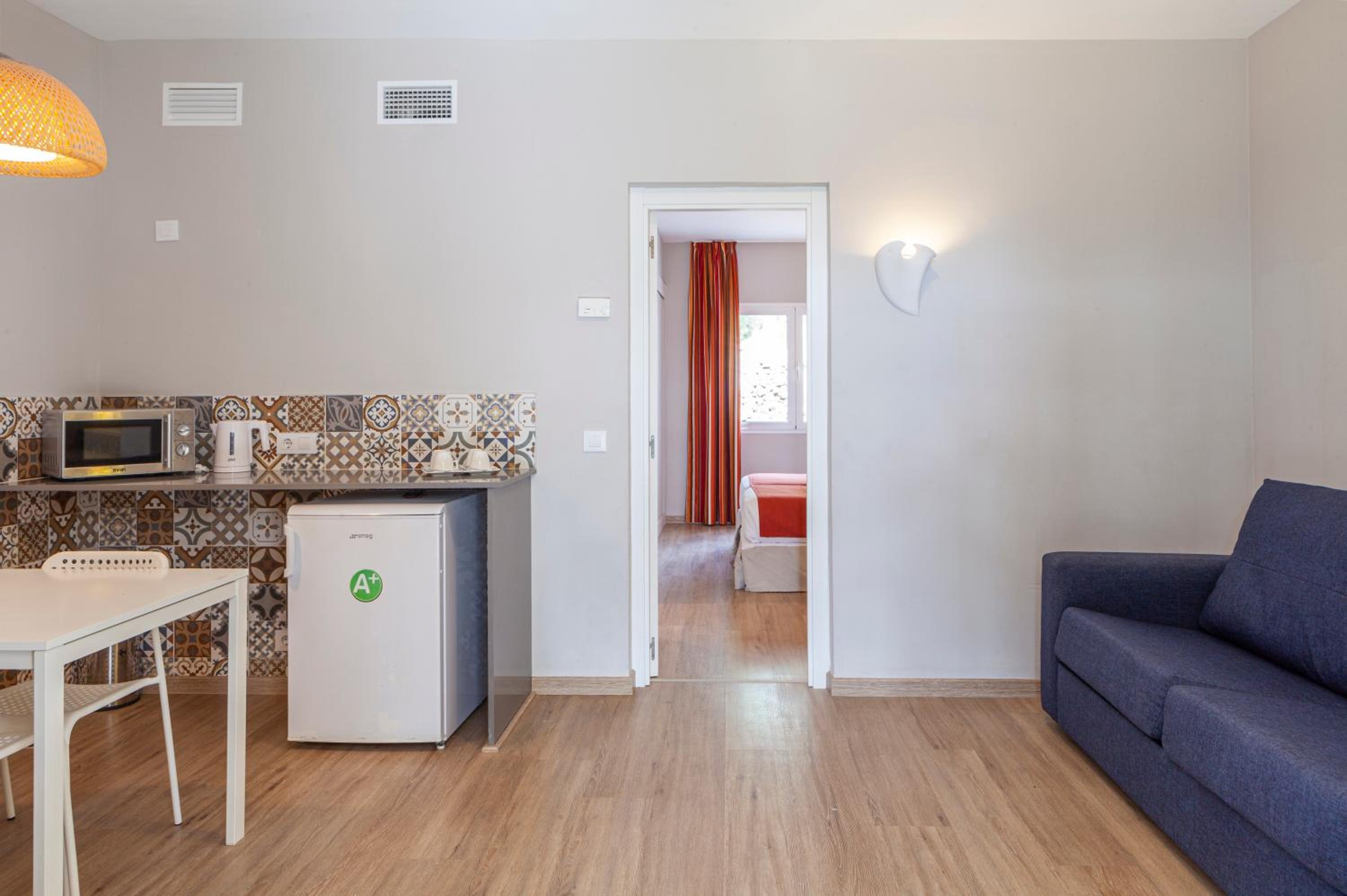 Two bedroom Duplex Premium Suite (2 adults + 1 child) photo 2