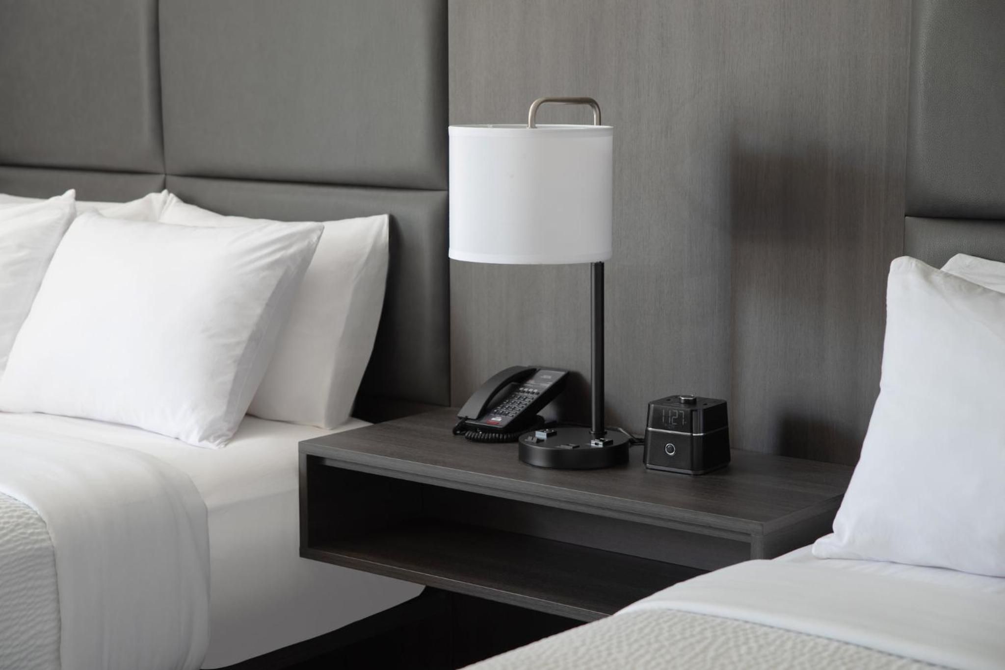 Standard Room with Two Queen Beds - Photo 1