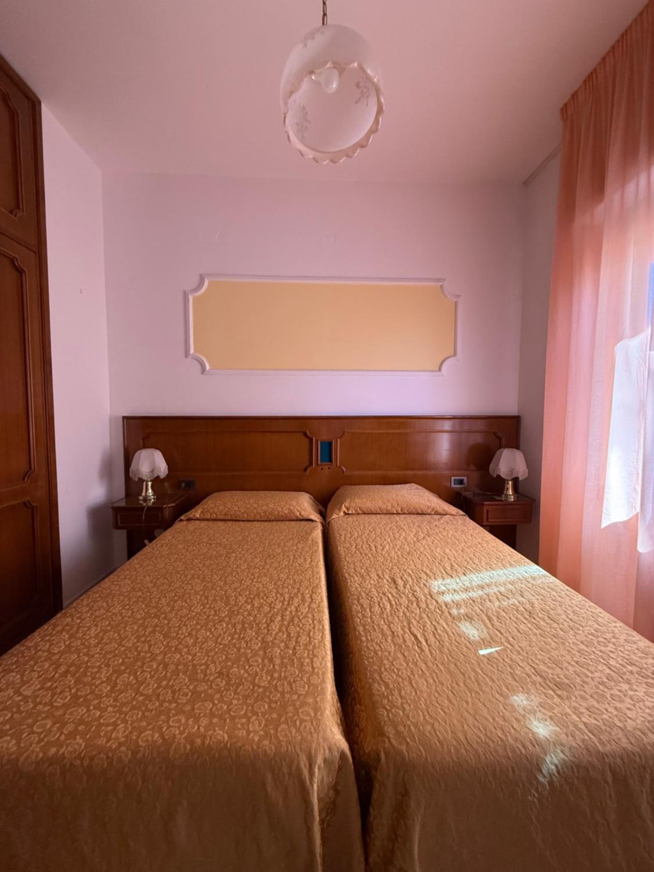 Classic Quadruple Room