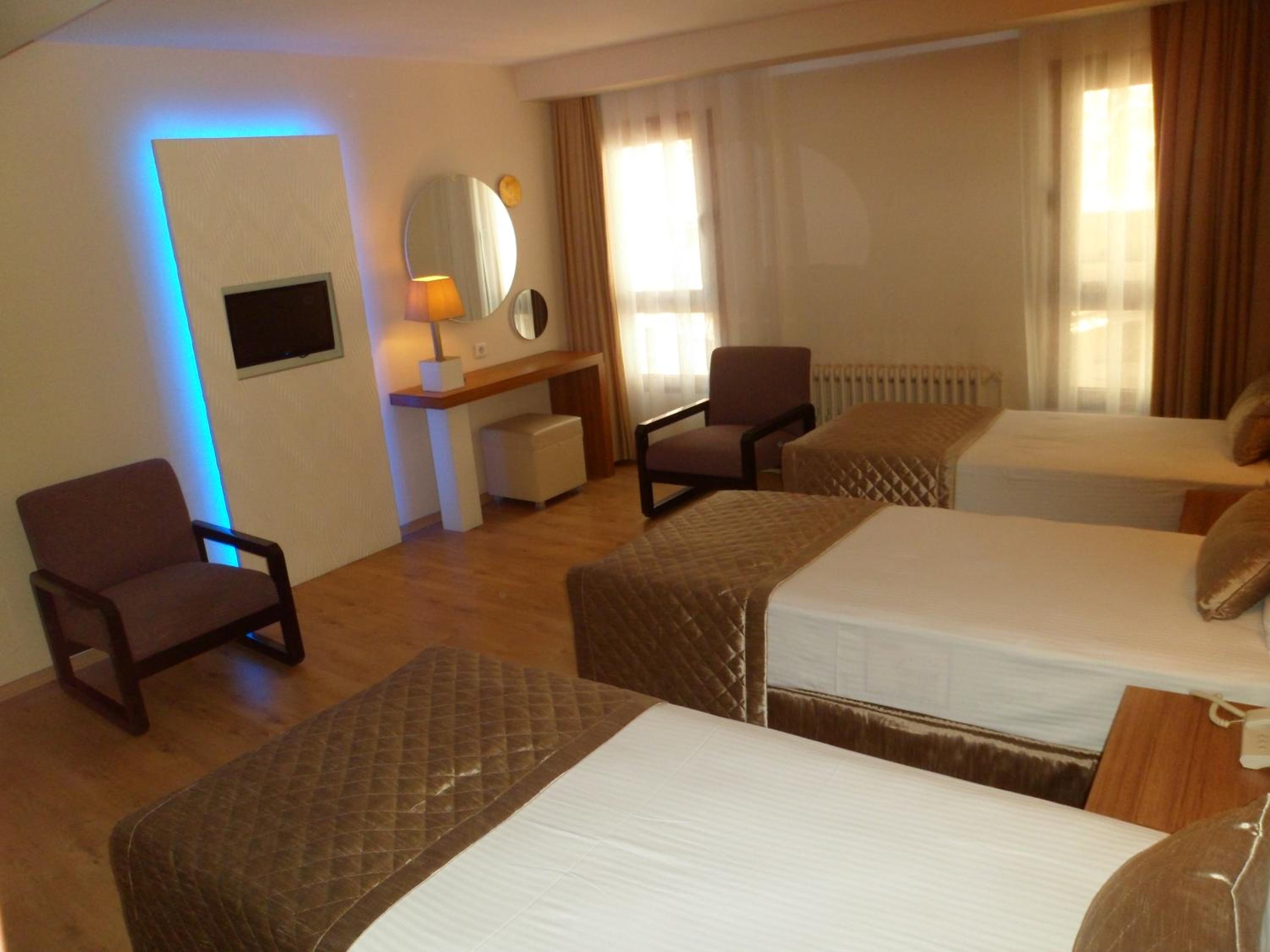 Quadruple Room photo 2