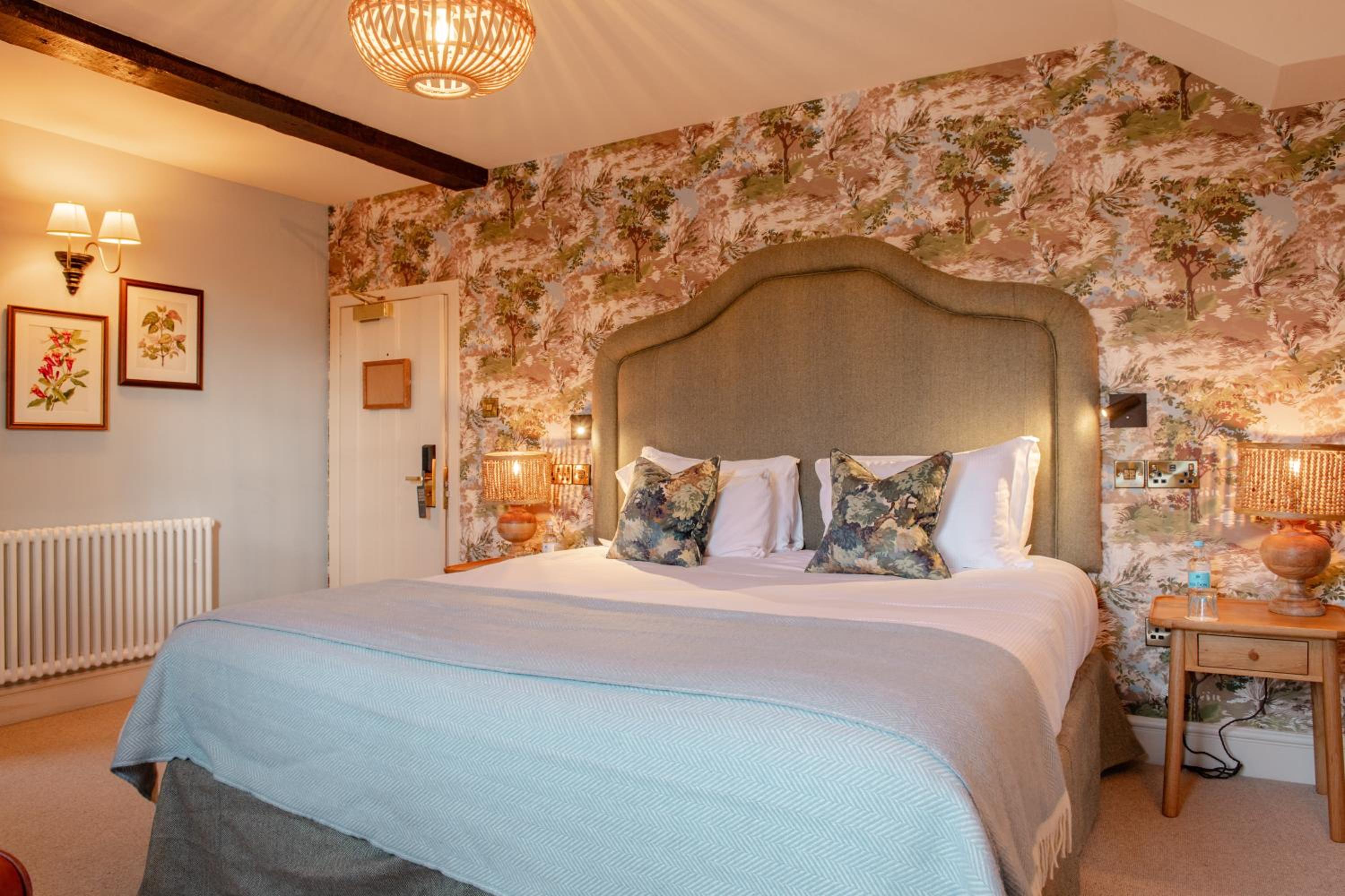Deluxe Double or Twin Room - Photo 4