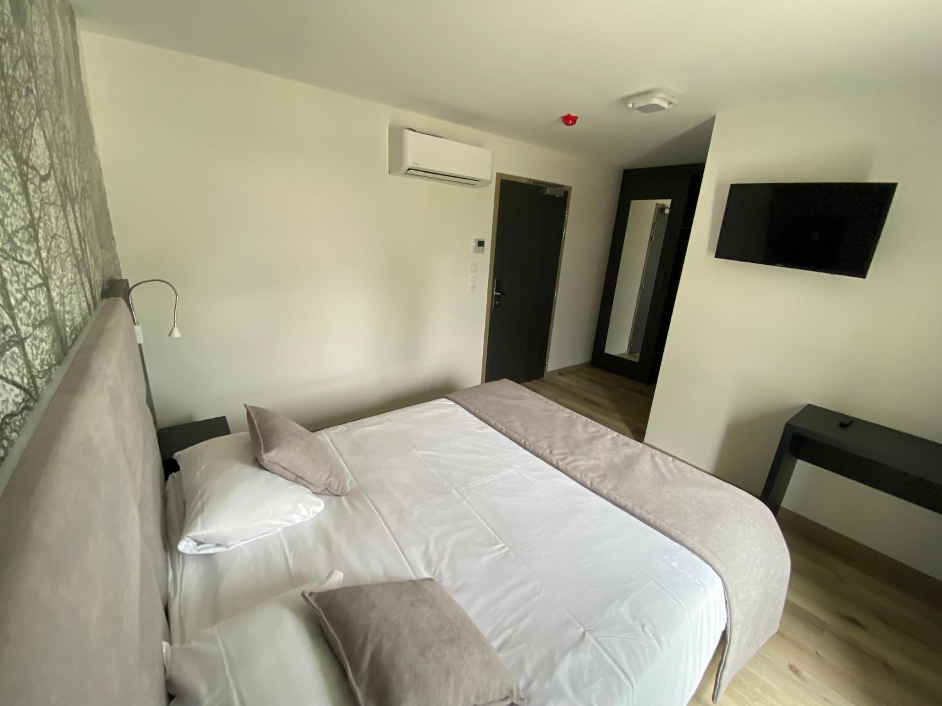 Superior Double Room photo 2