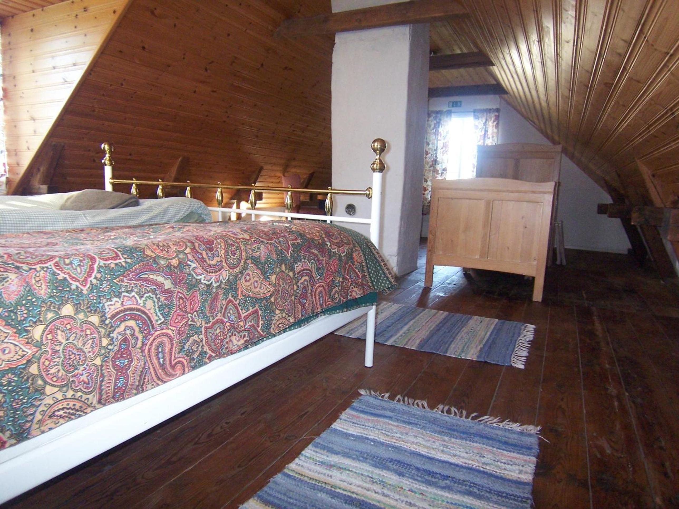 Classic Family Room - Photo 1
