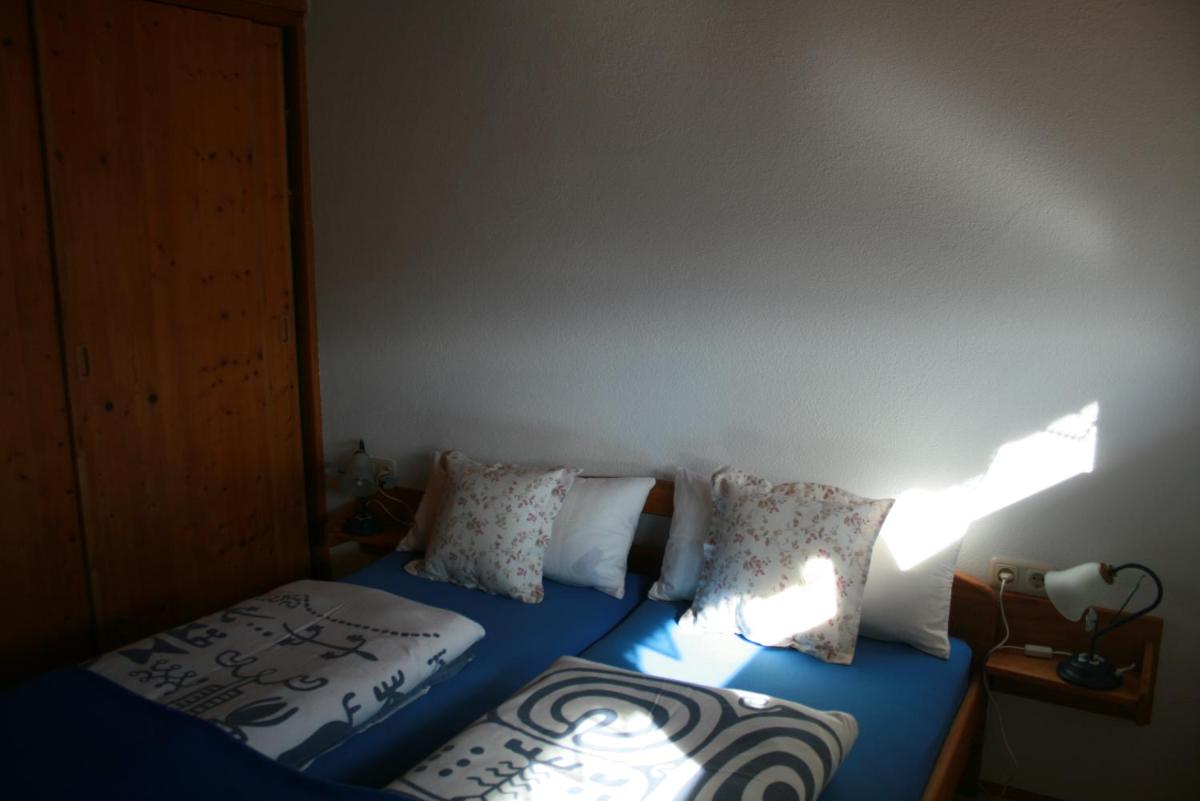 Apartment with Balcony photo 2