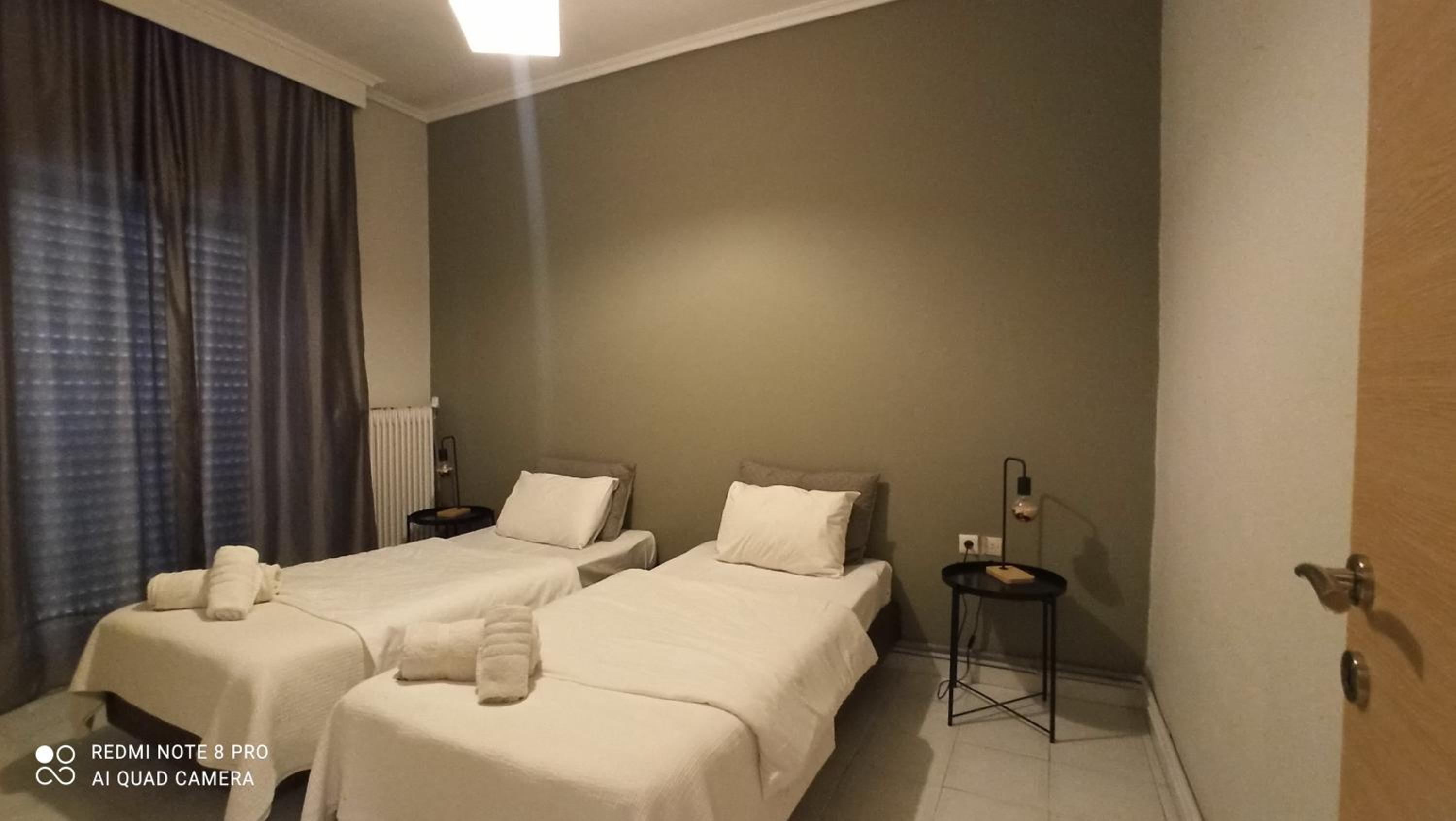 Two-Bedroom Standard Apartment - Photo 4