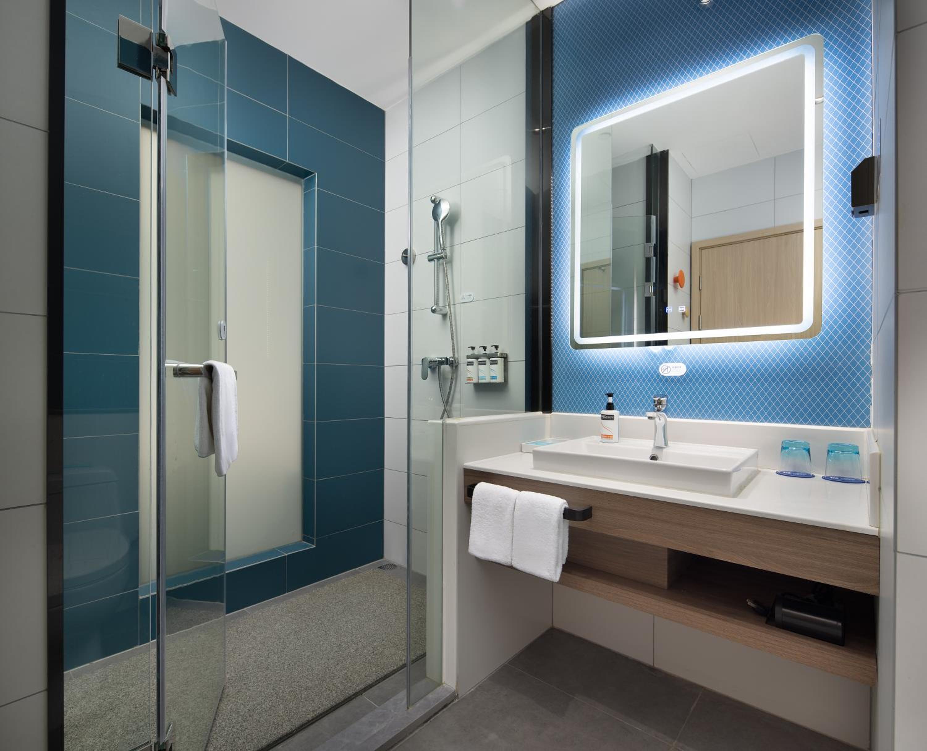 Standard Room - Photo 4