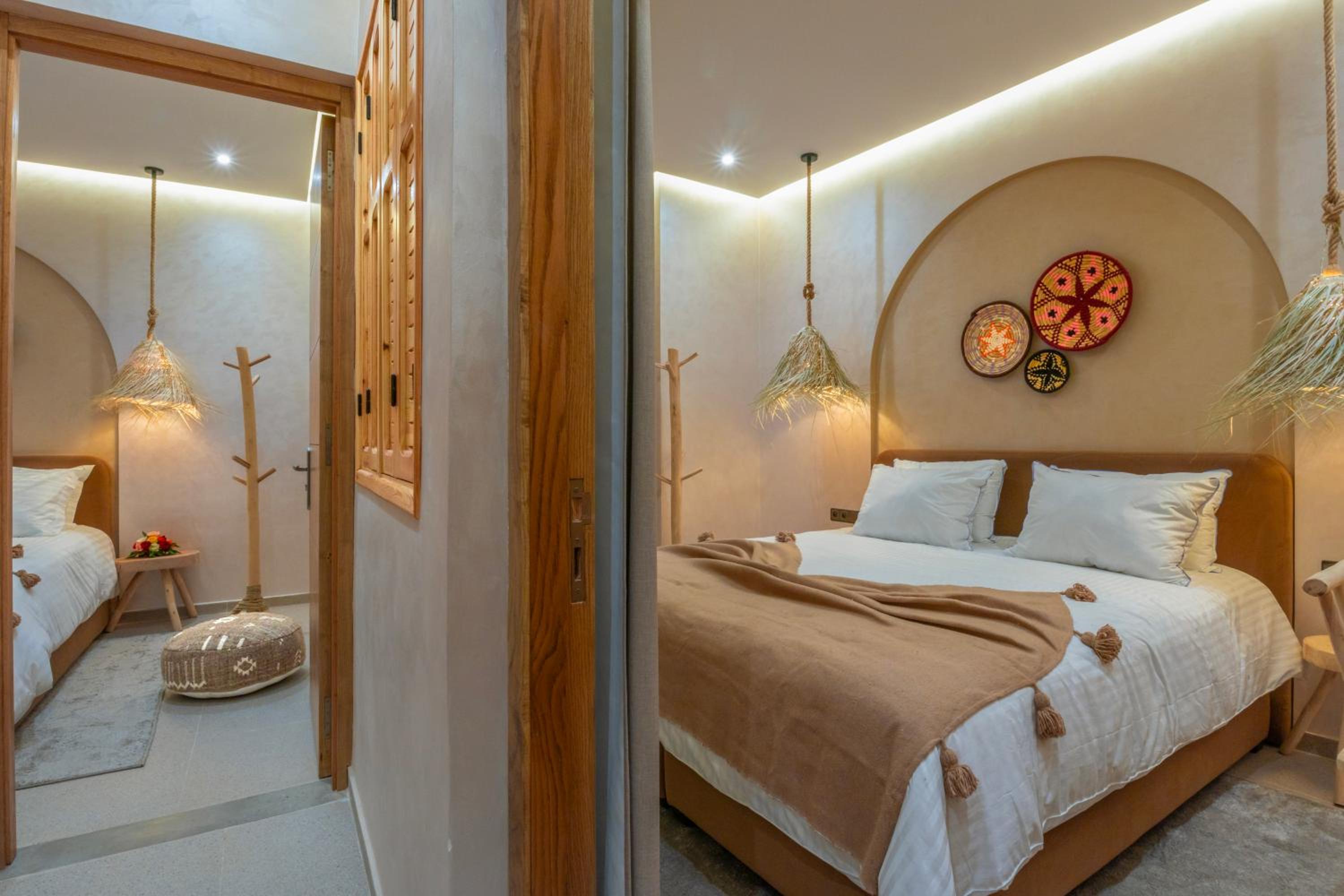 Double Room with Private Bathroom photo 2