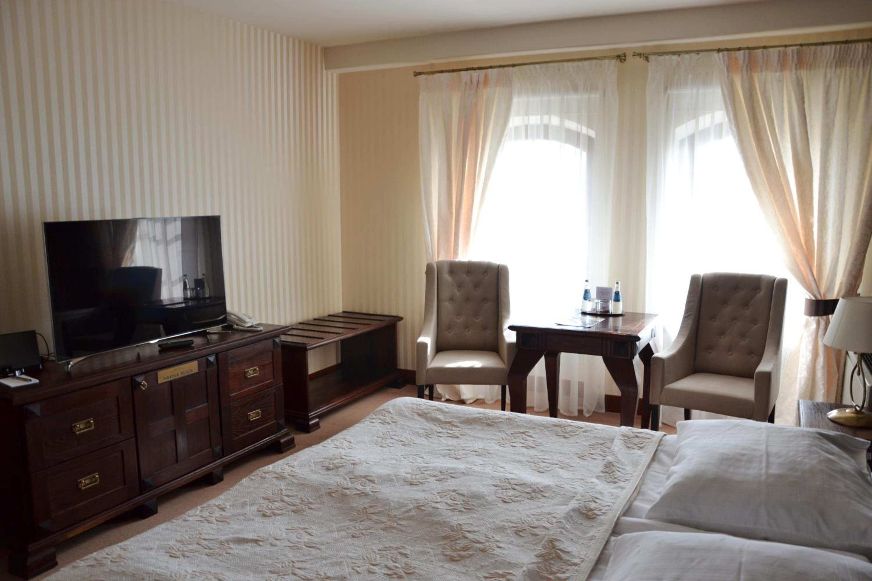 Double or Twin Room photo 3