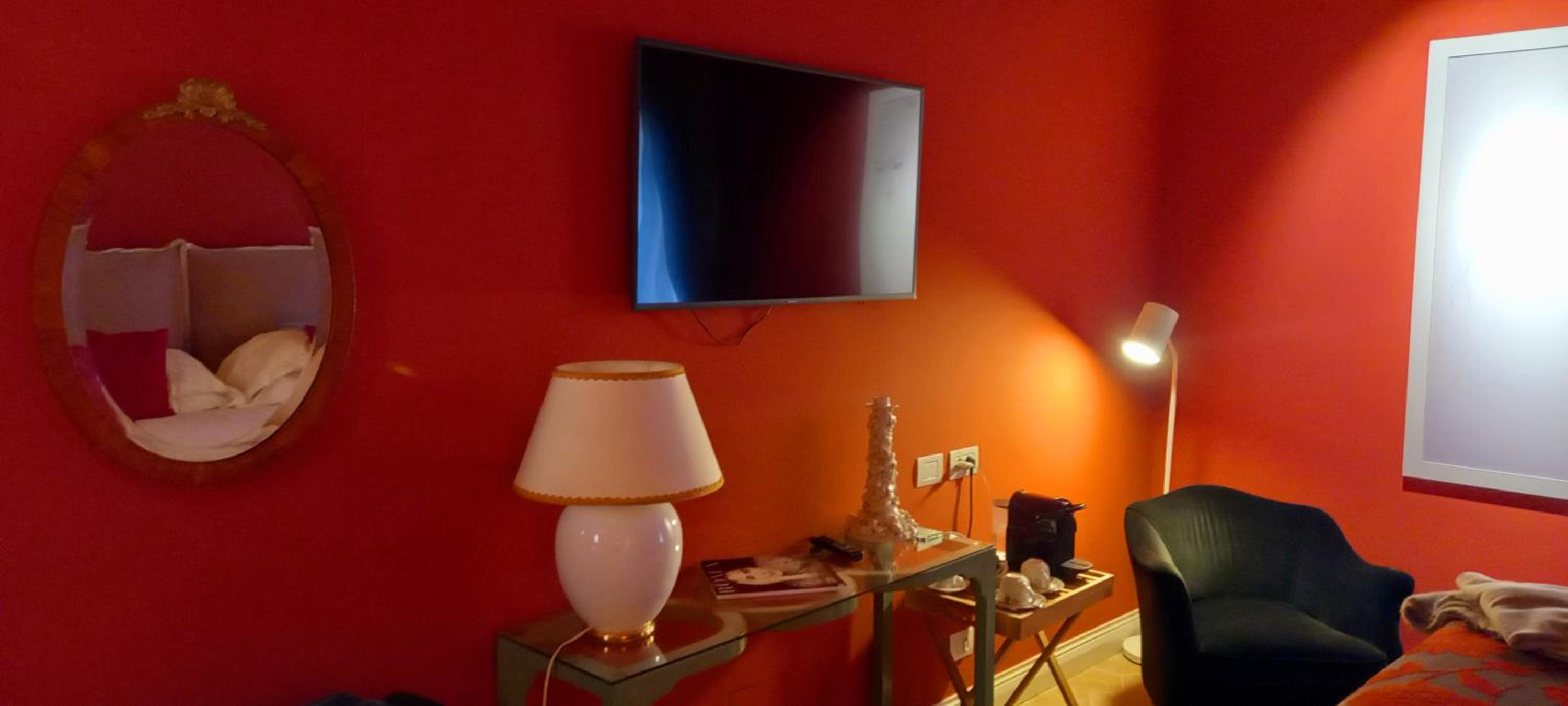 Superior King Room photo 2