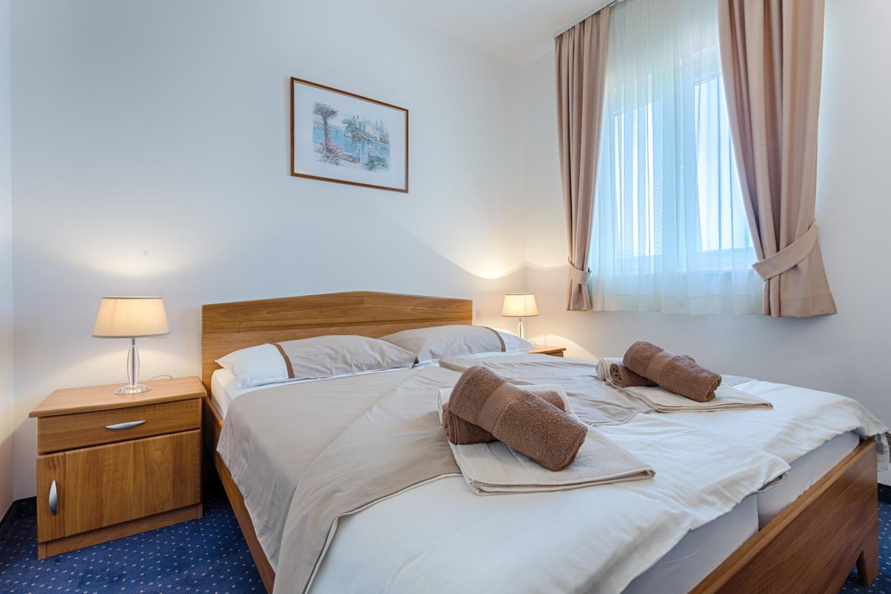 Apartamento (4 adultos) com varanda e vista para o mar