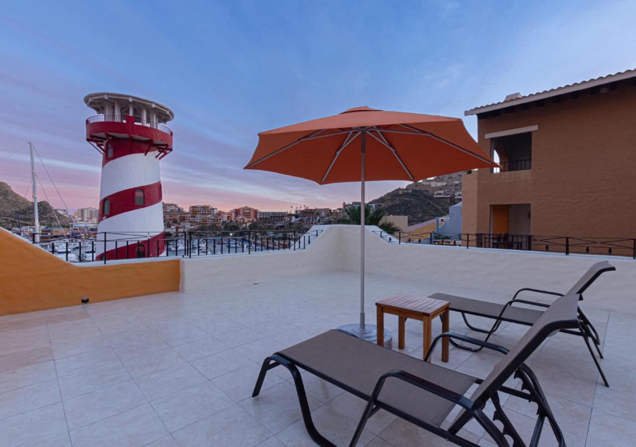 Superior Suite with Sea View - Photo 1