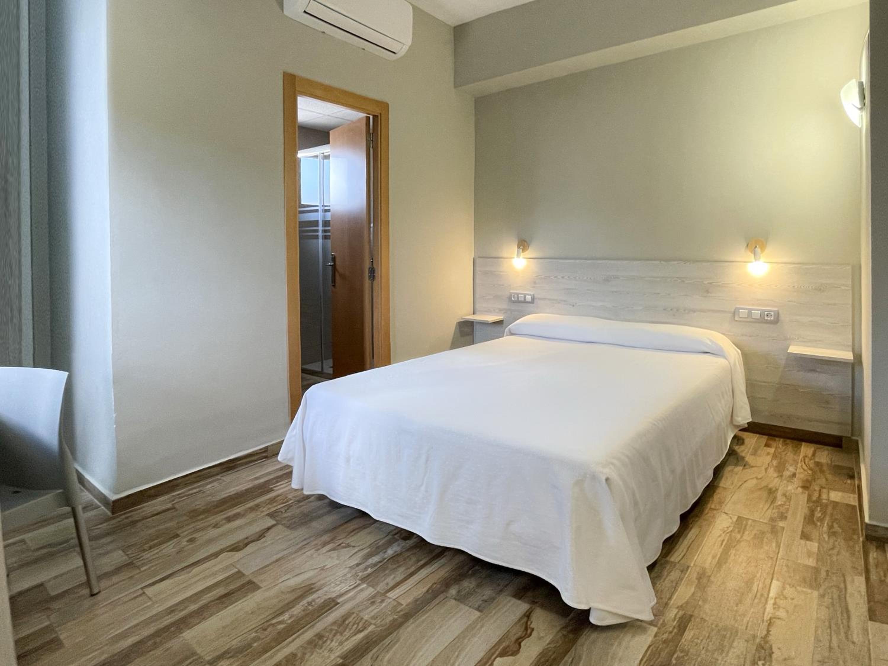 Double Room photo 3