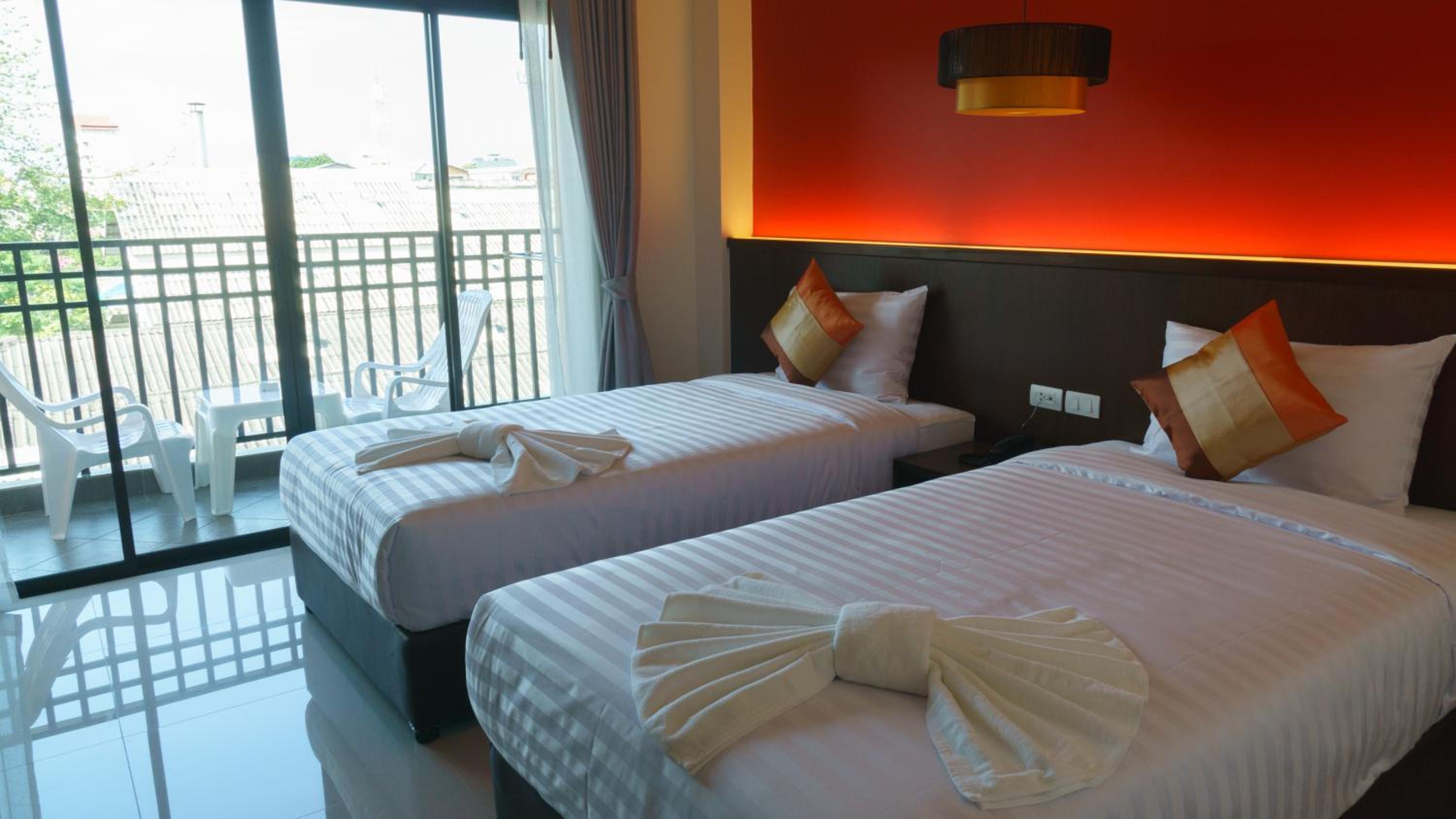Superior Twin Room - Photo 11