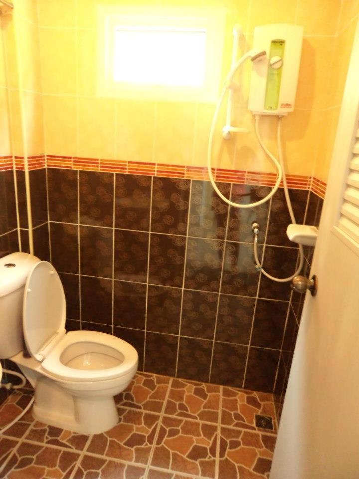 Economy Double Room - Photo 6