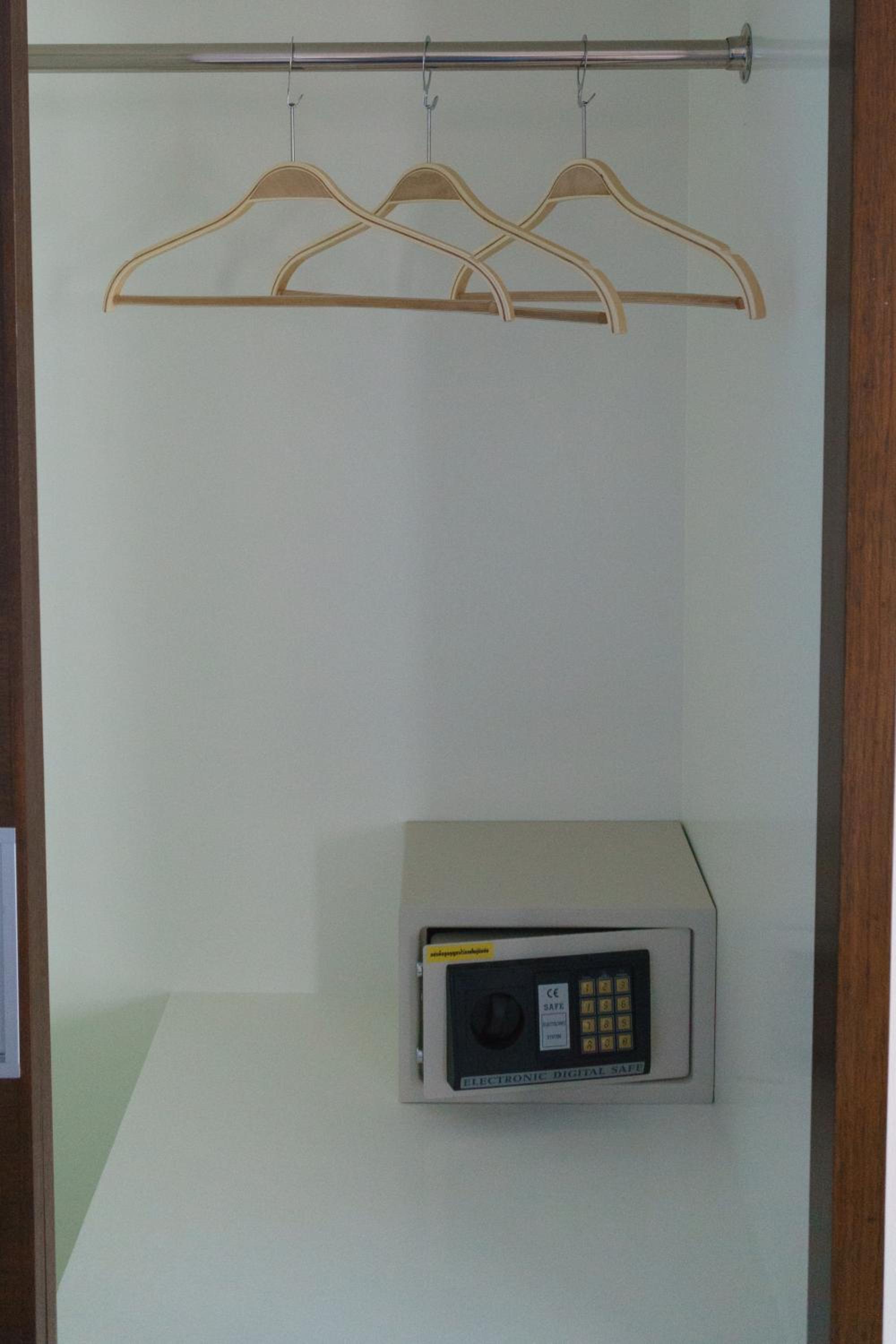 Superior Double Room - Photo 2