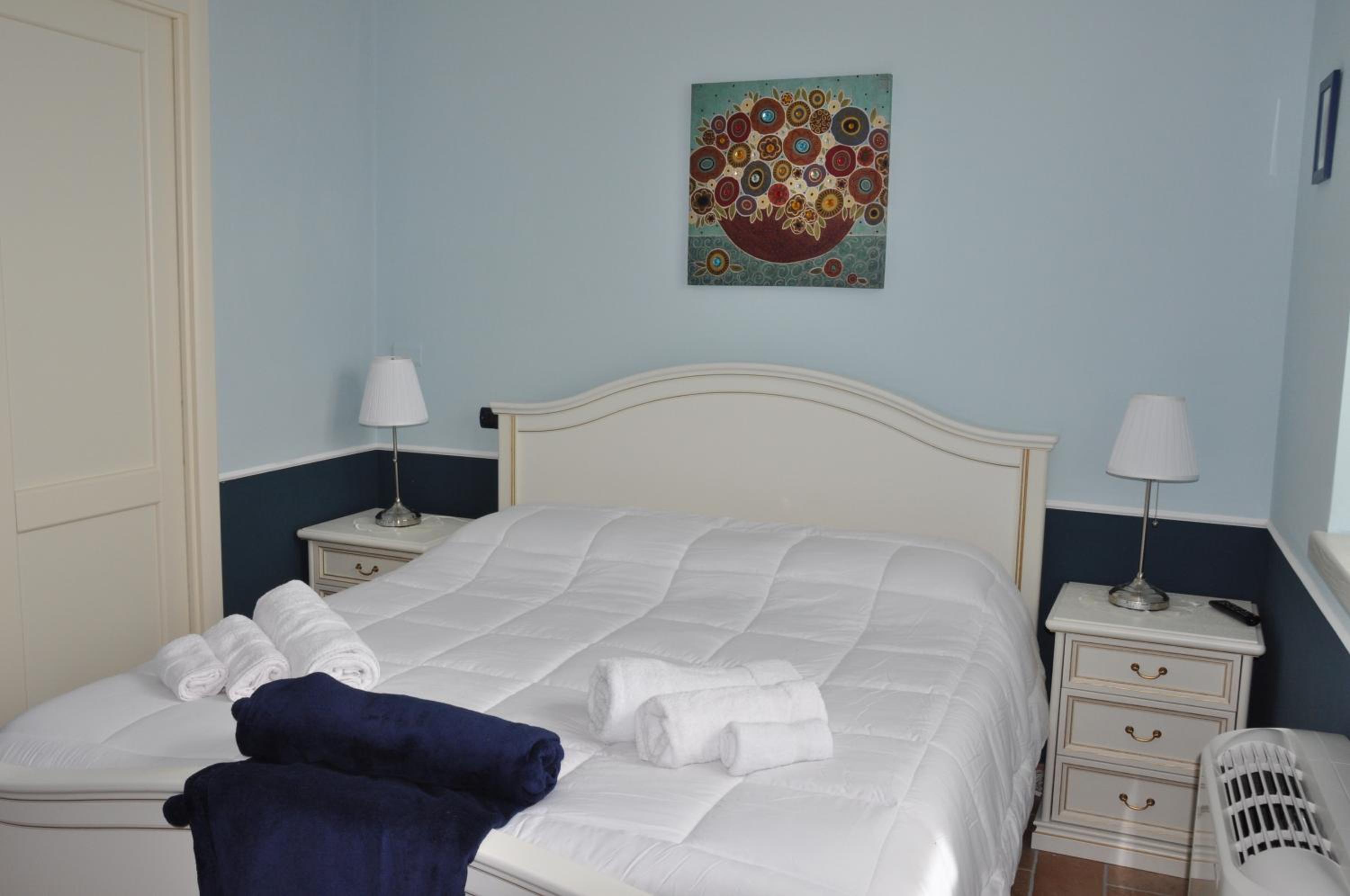 Standard Double Room photo 1