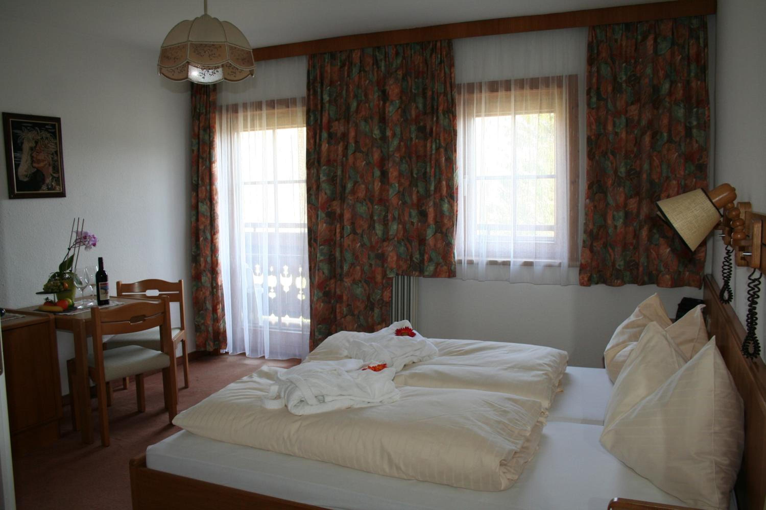 Double Room - Photo 18
