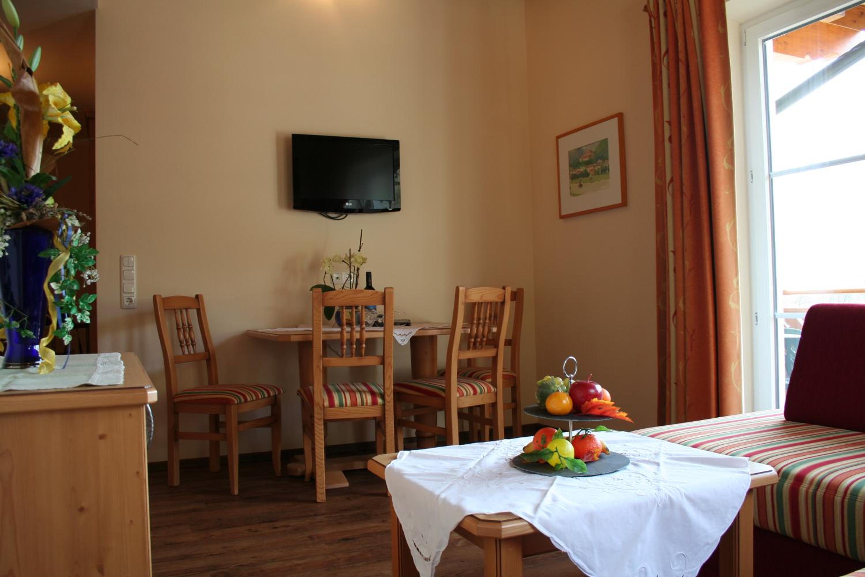 Junior Suite - Photo 12