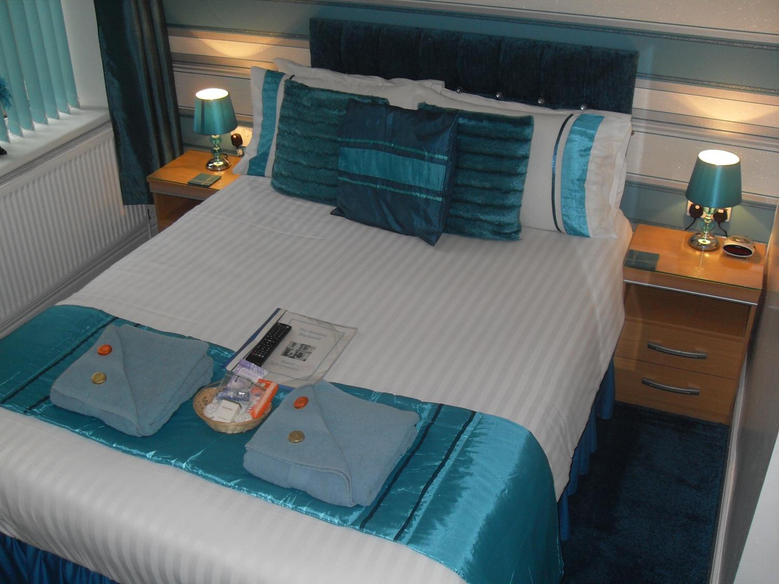 Double Room - Photo 6