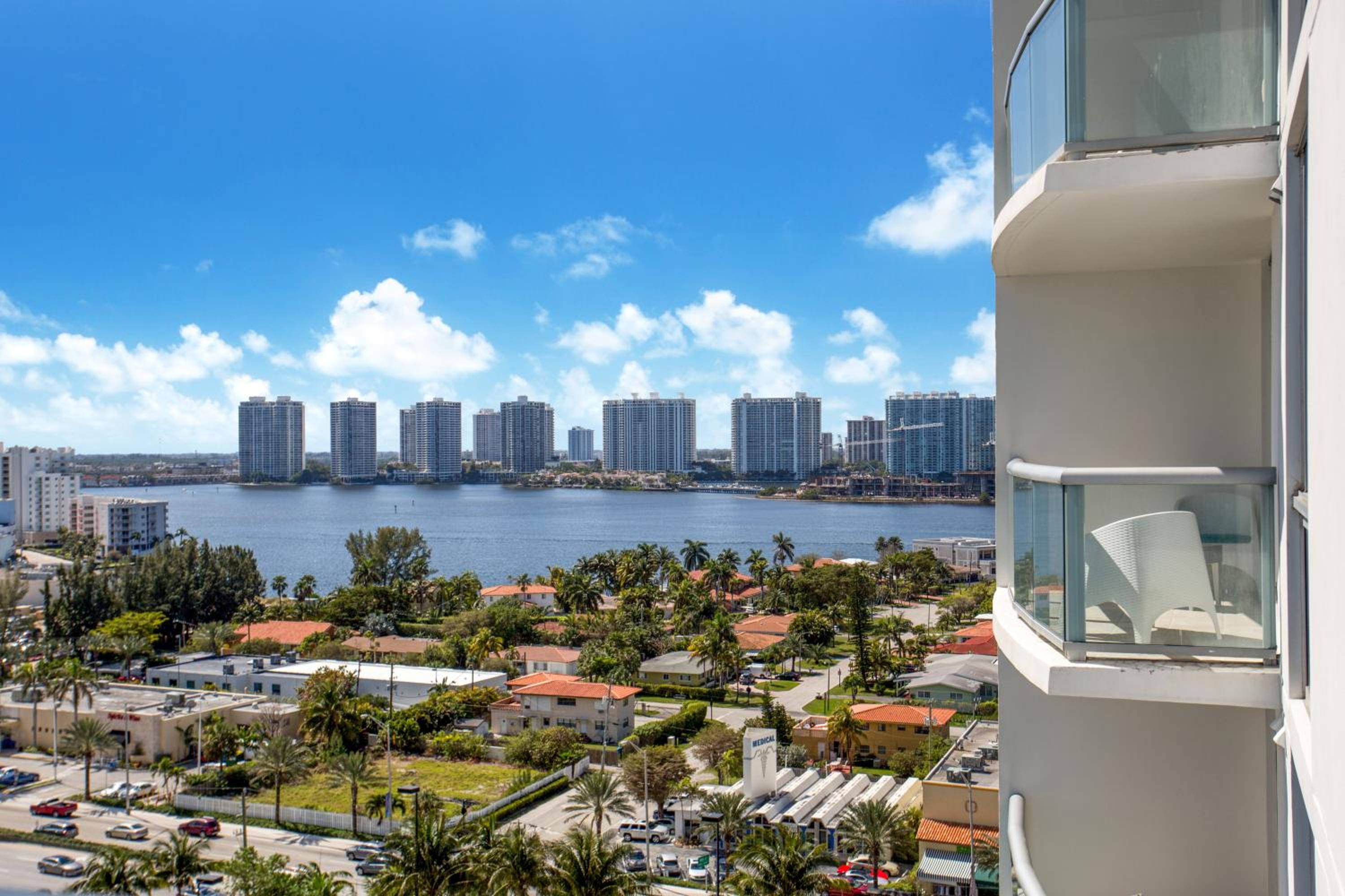 Marenas Bay View Classic Studio