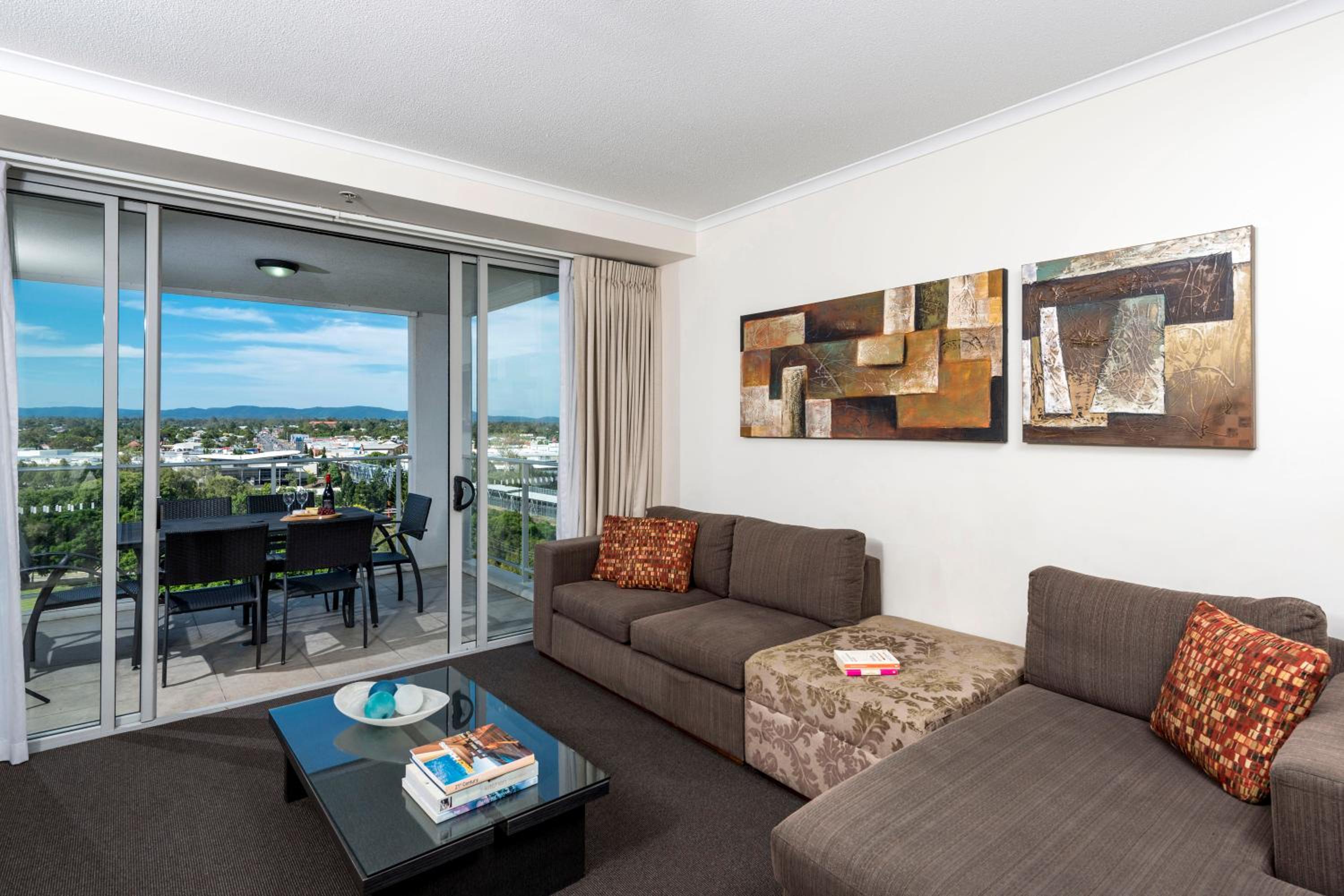 Two-Bedroom Apartment - Photo 6