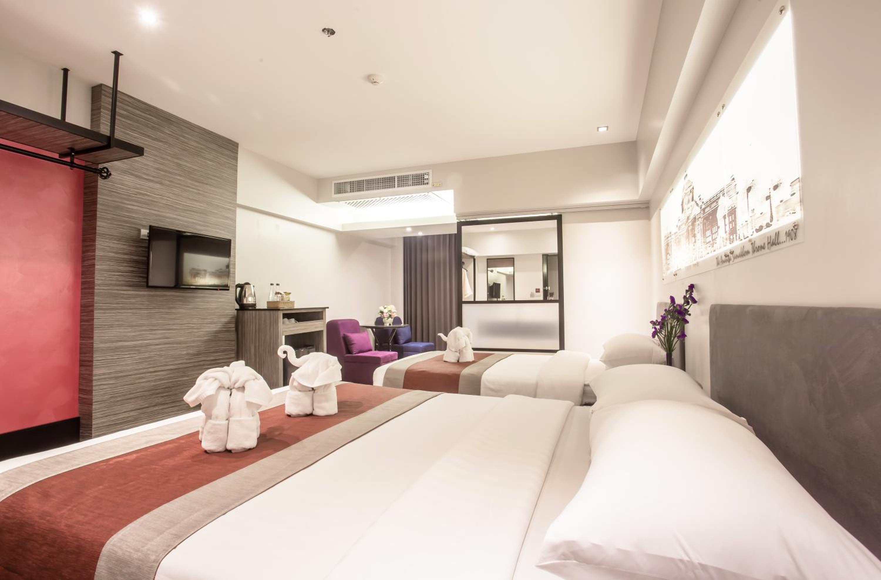 Deluxe Canal Triple Room photo 3