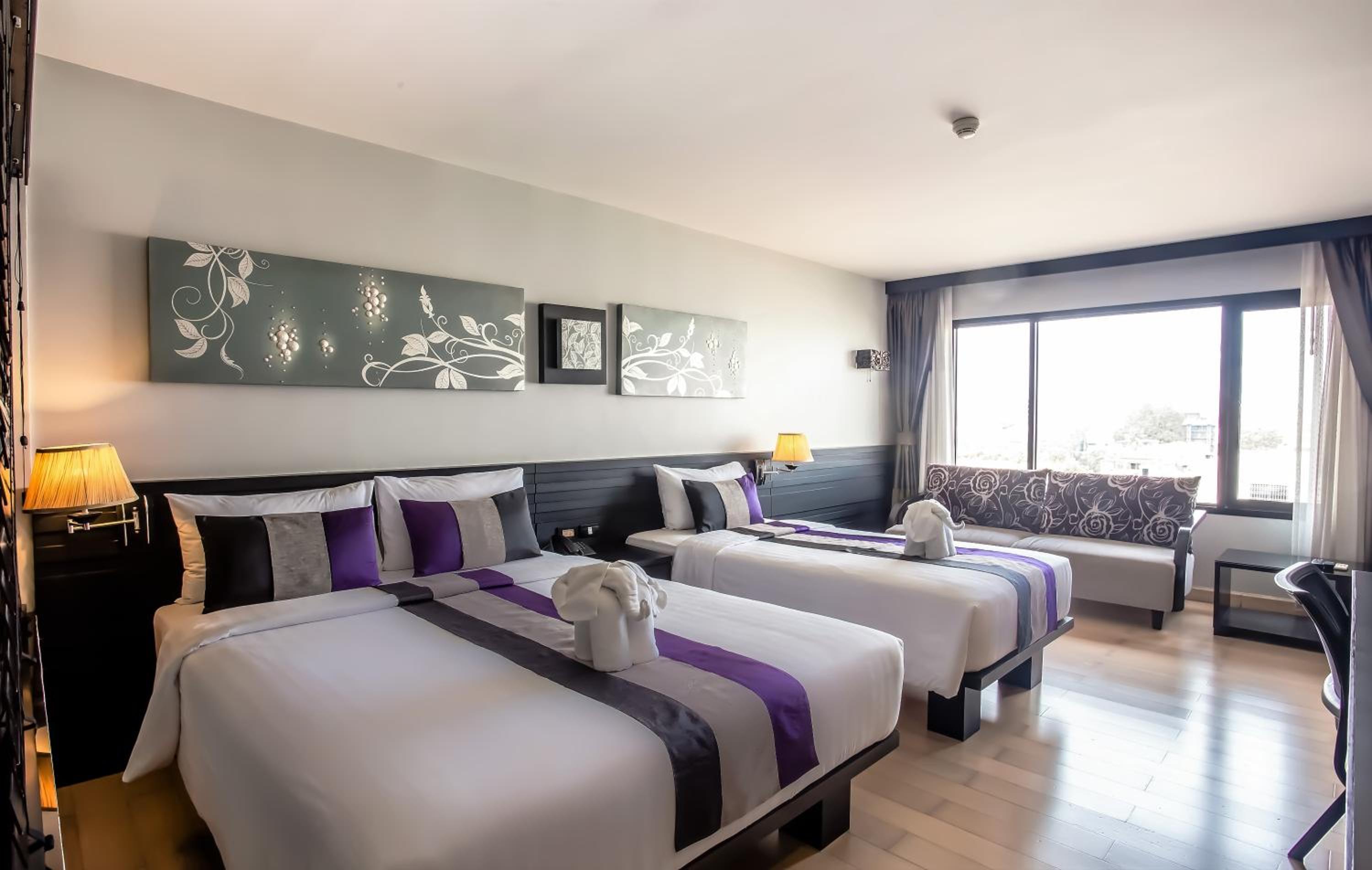 Grand Deluxe Twin Room photo 3