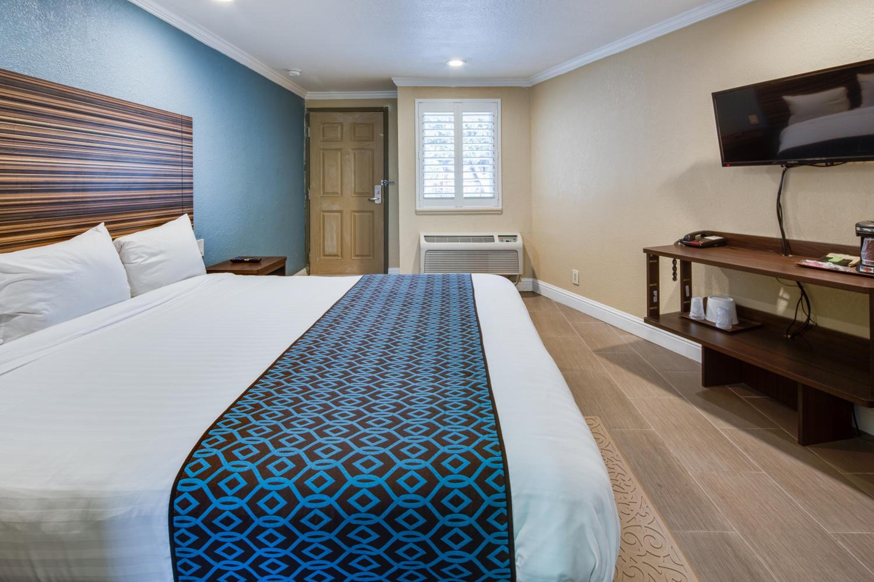 King Room - Photo 1