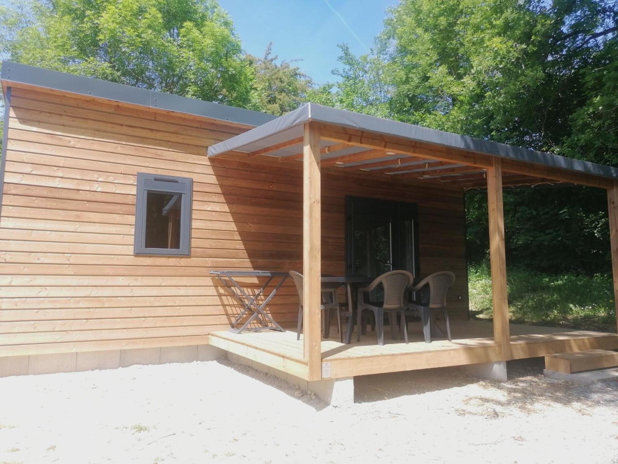 Three-Bedroom Chalet photo 1