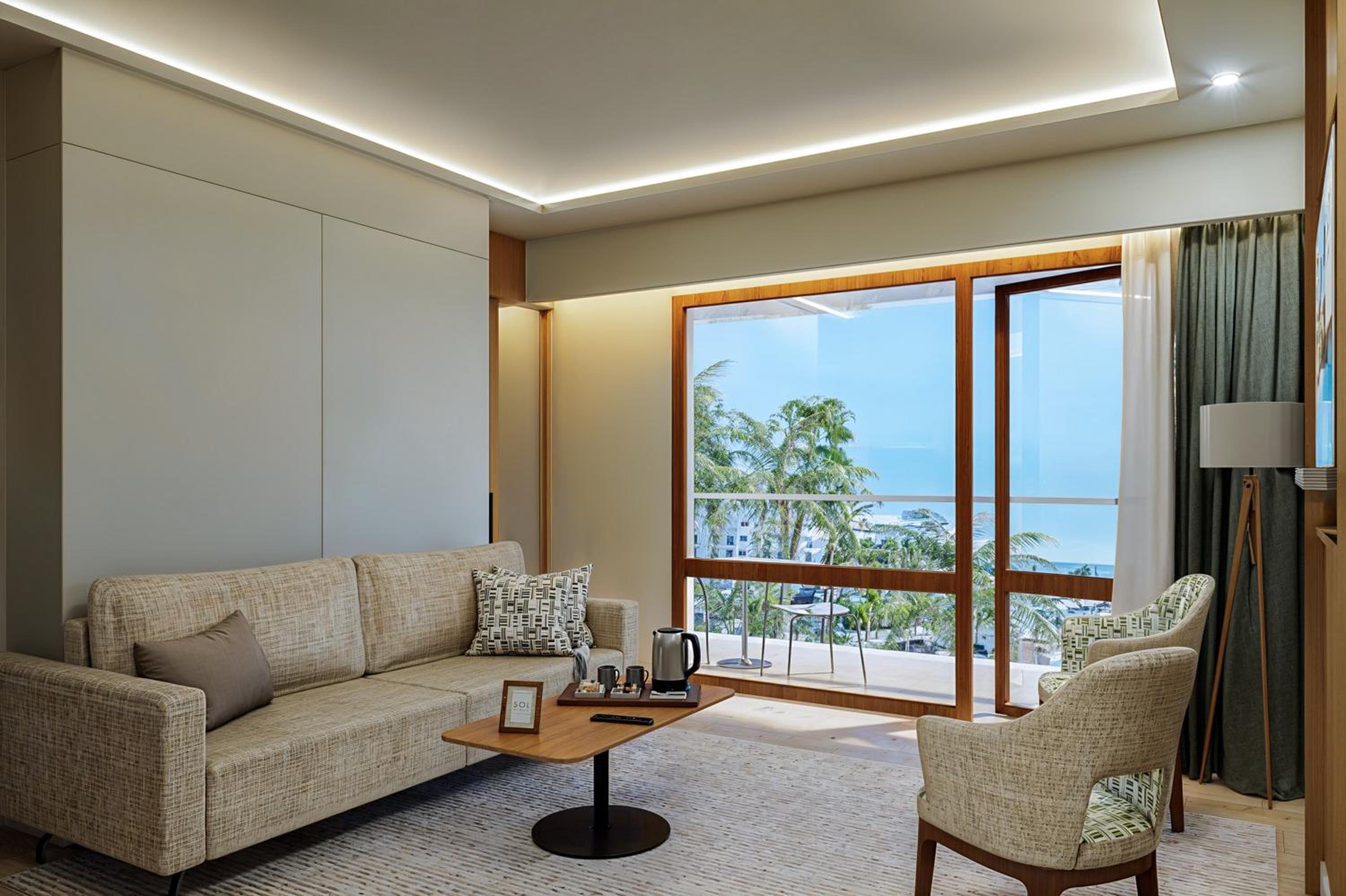 Xtra Sol Junior Suite con Vista Lateral al Mar