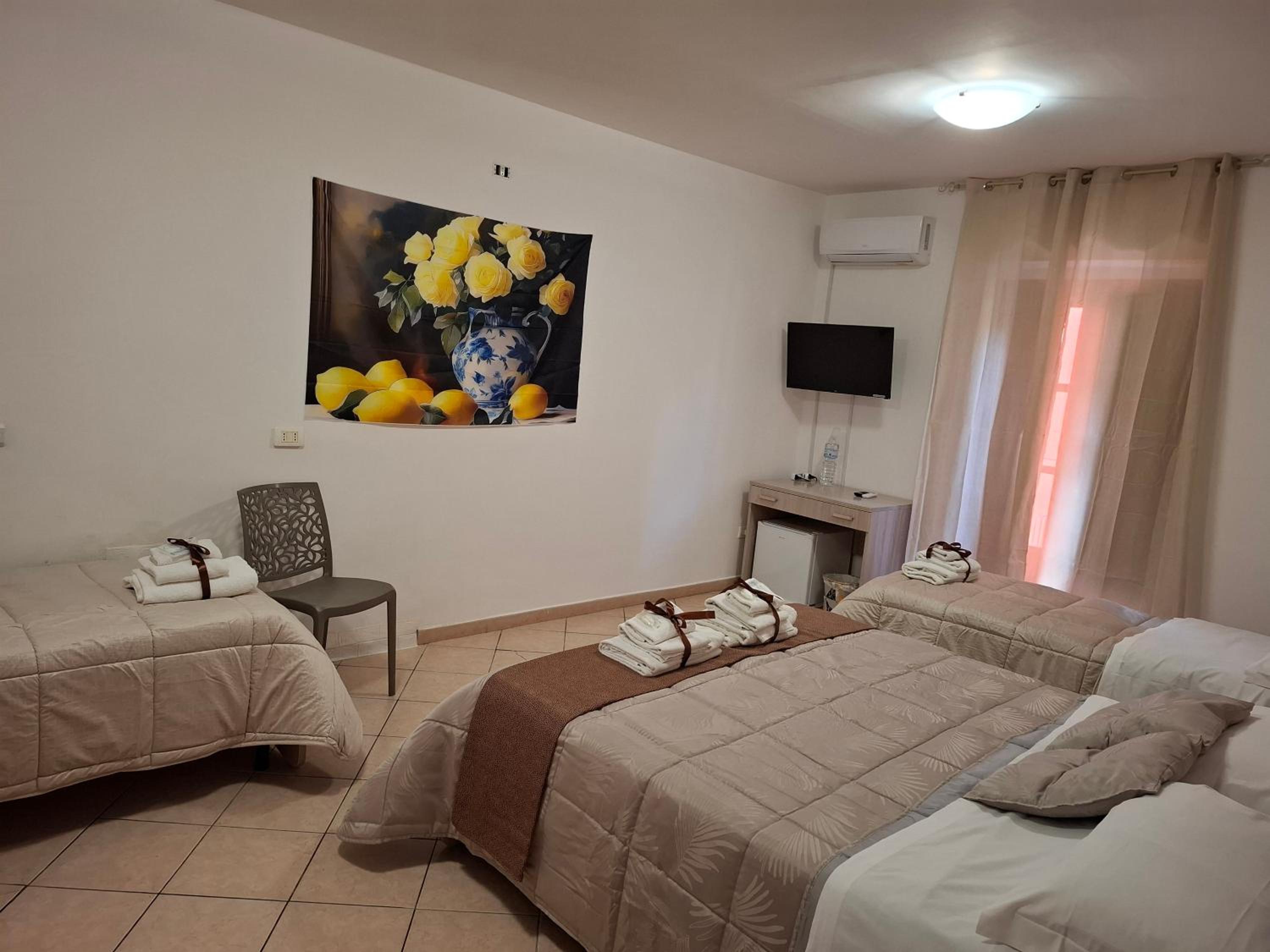 Family Double Room - Photo 6