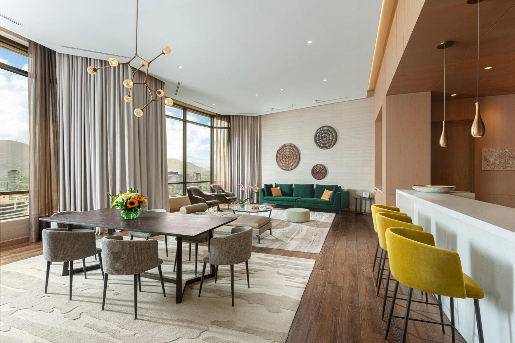 Panoramic Suite - Photo 1