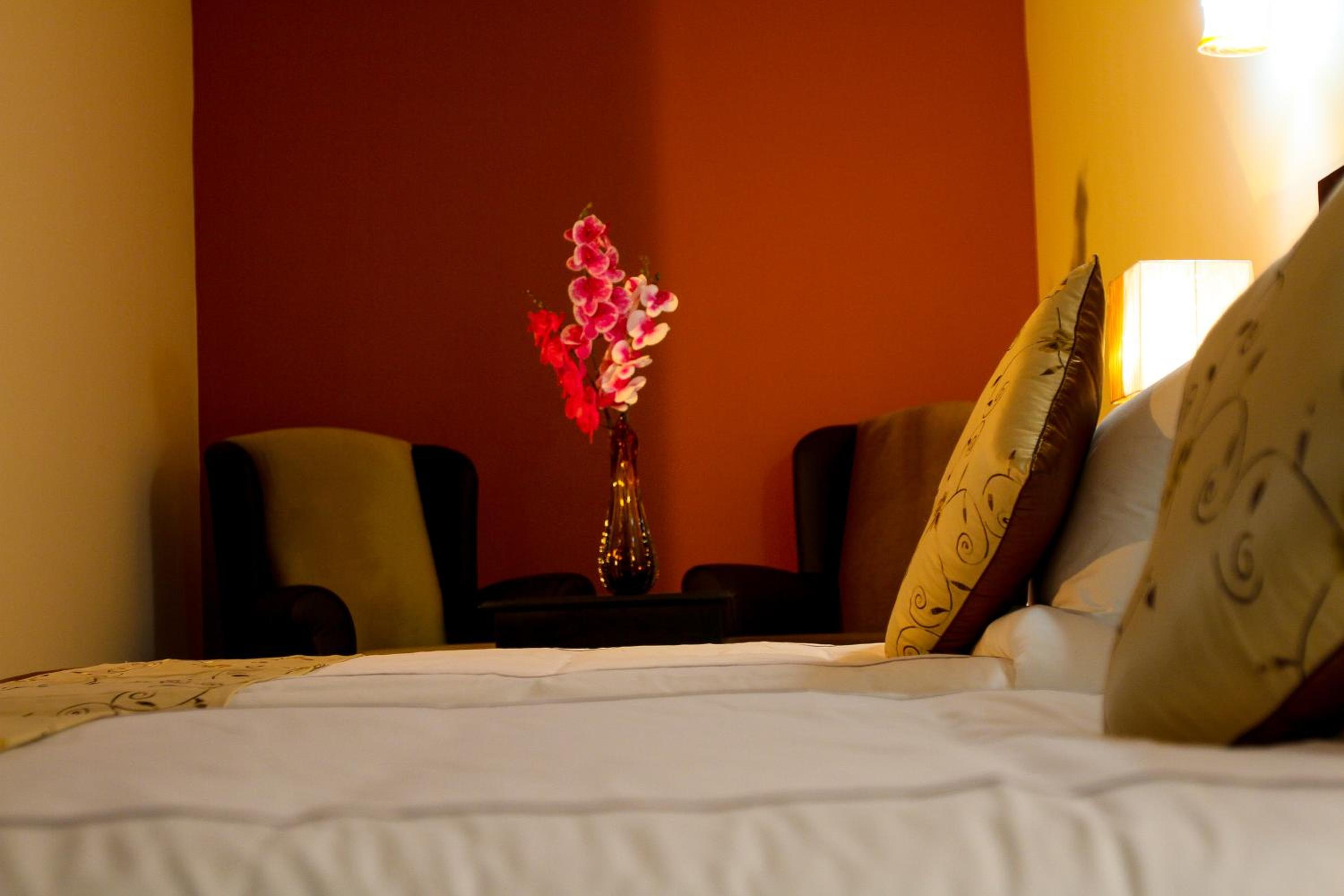 Single or Twin room photo 2