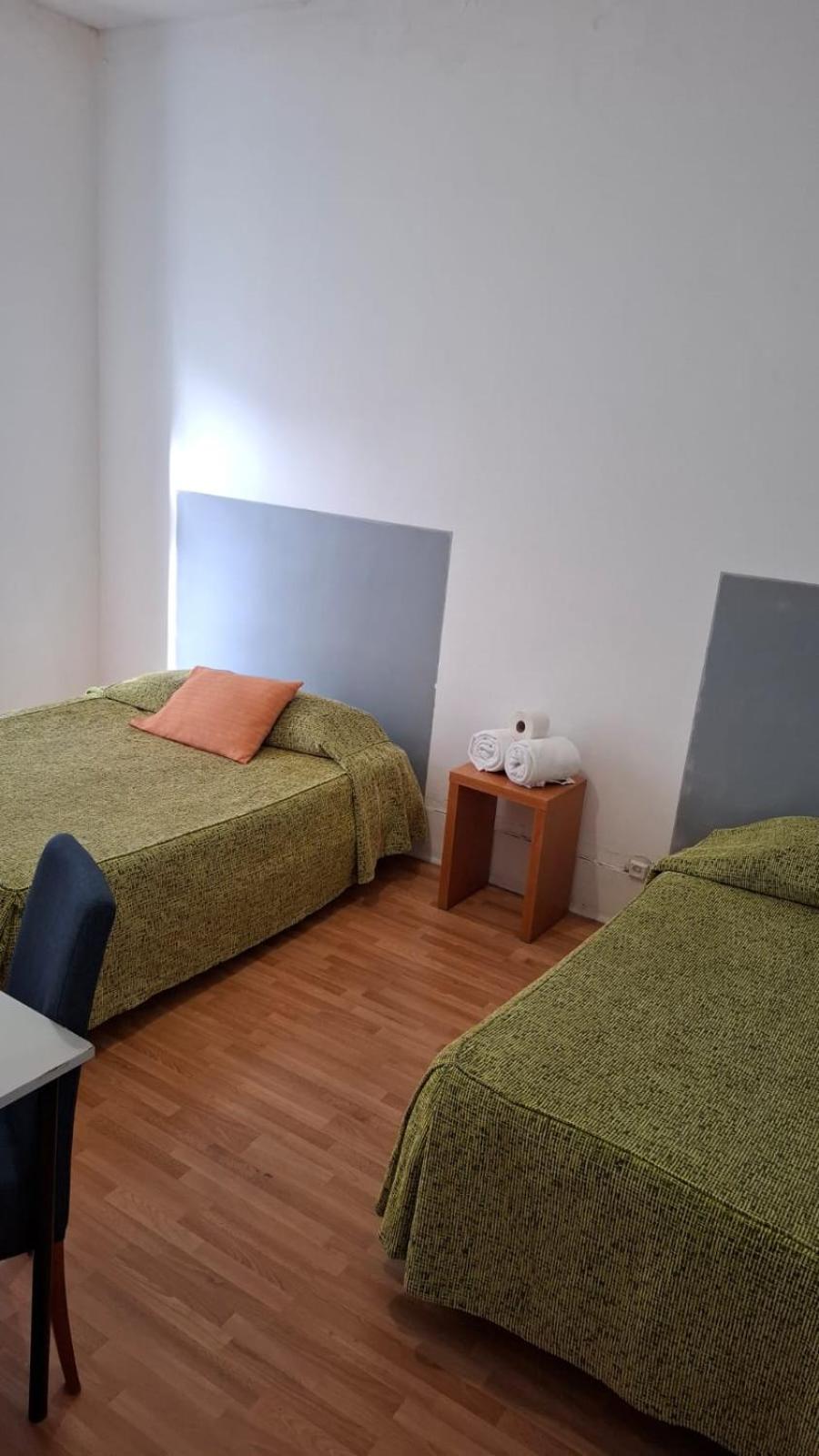 Double or Twin Room with Shared Bathroom photo 1