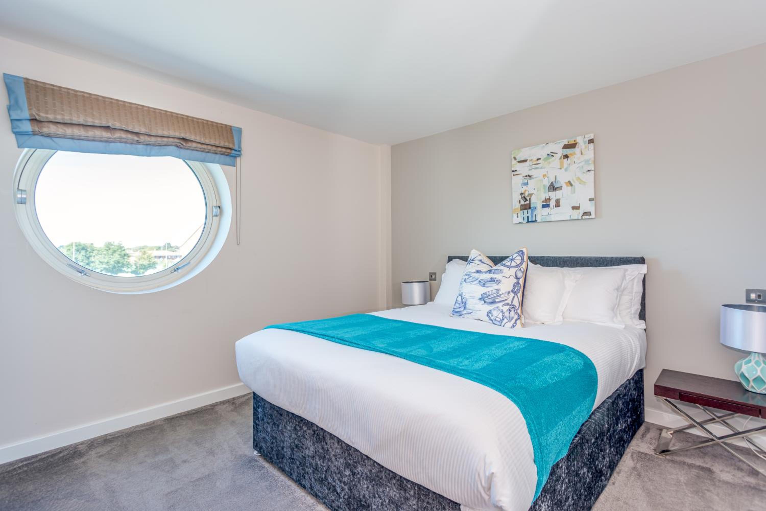 Two-Bedroom Apartment with River View photo 3