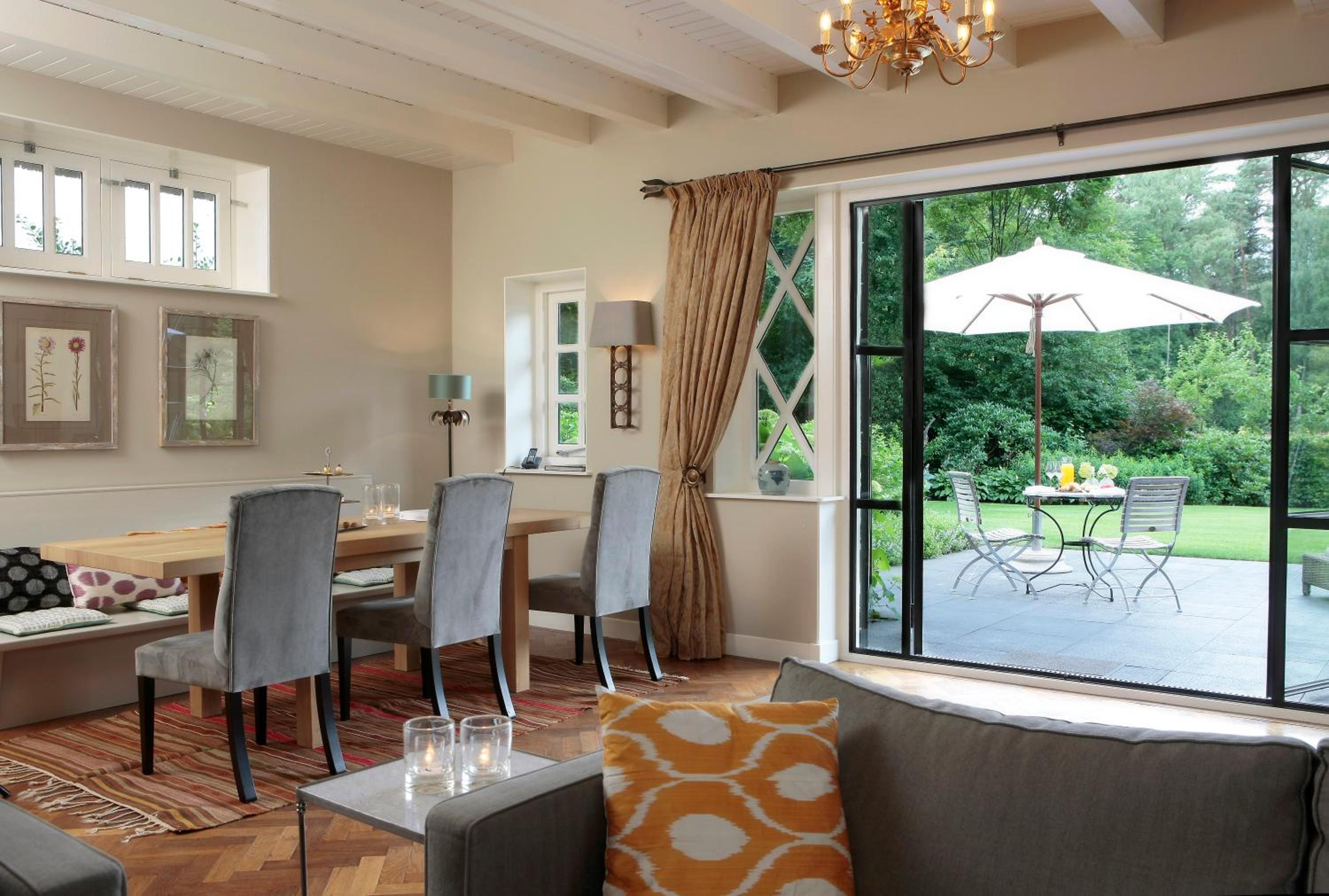 Superior Suite - Photo 4