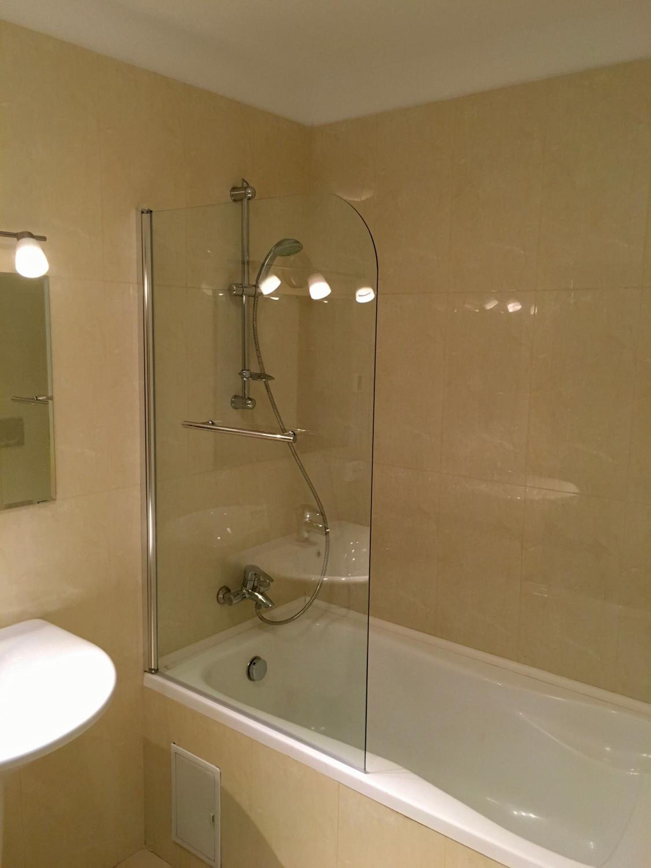 One-Bedroom Apartment - Photo 20