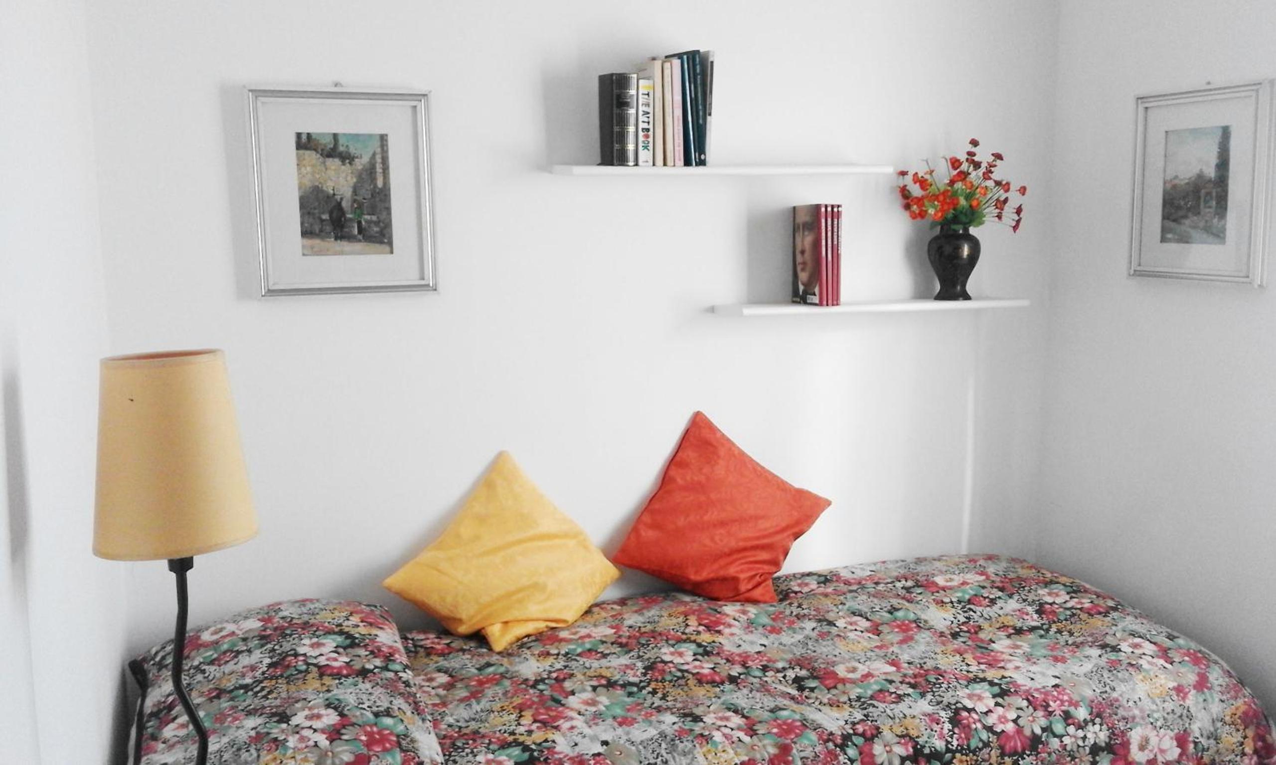 Three-Bedroom Apartment photo 2