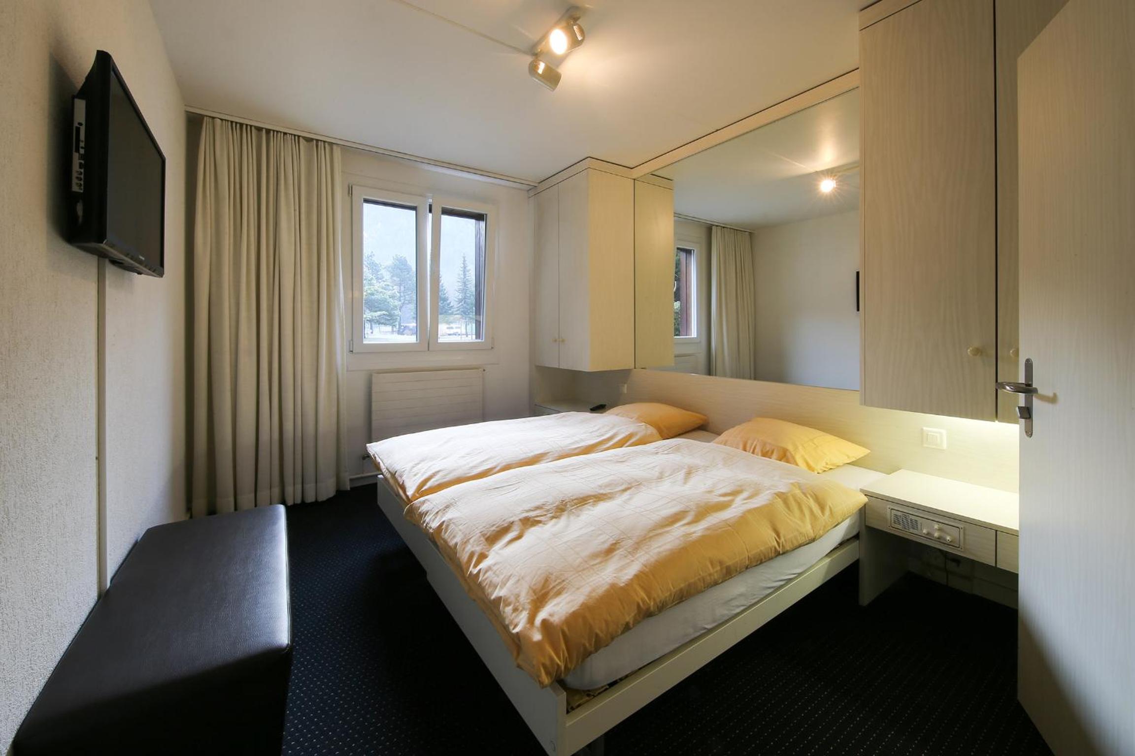 Double Room (1 Adult) - Photo 3