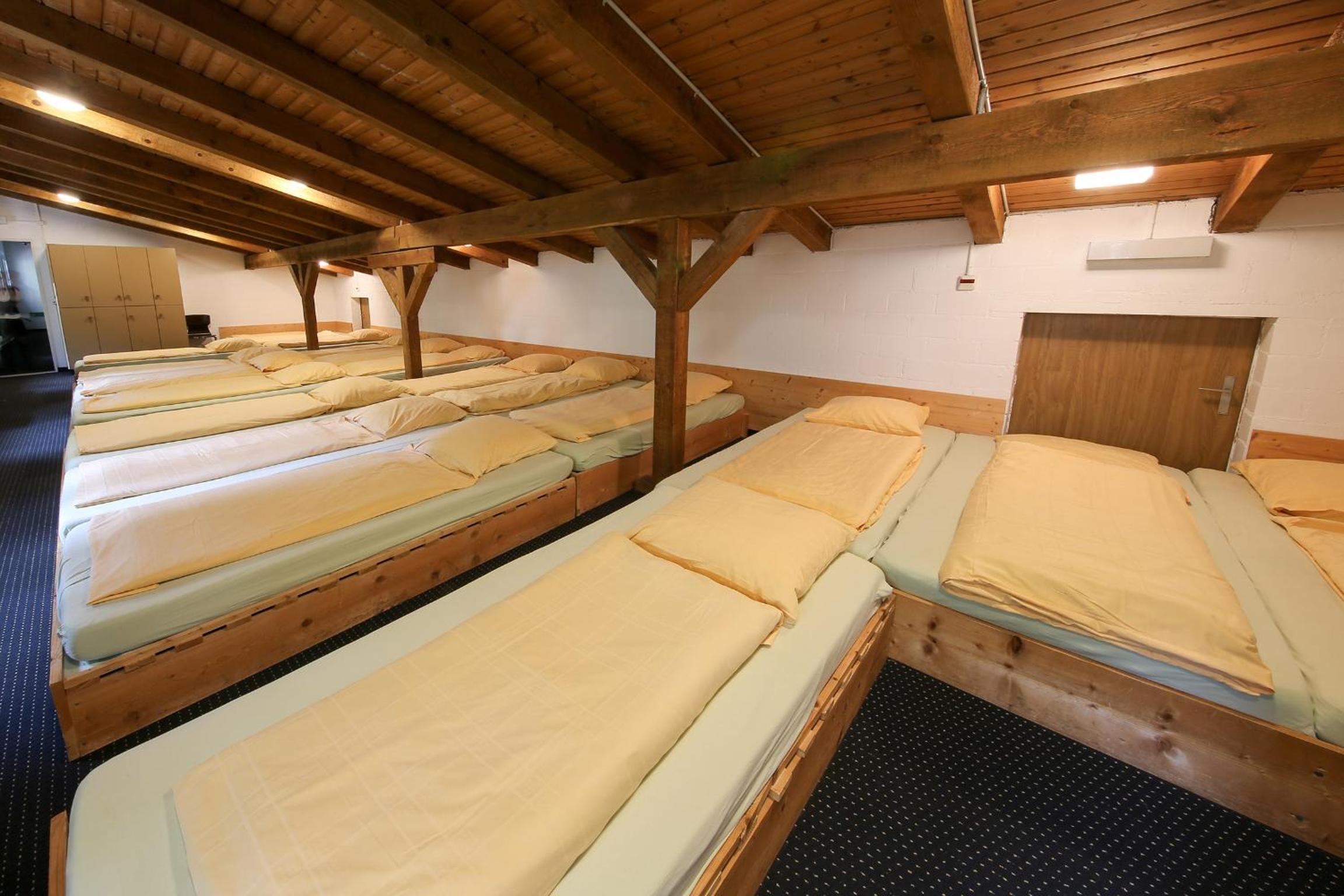 Single Bed in Mixed Dormitory Room photo 1