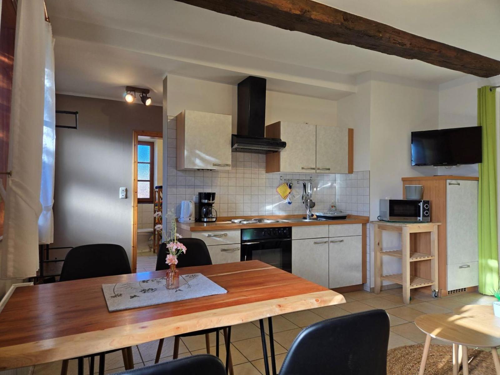 Apartment - Ground Floor photo 2