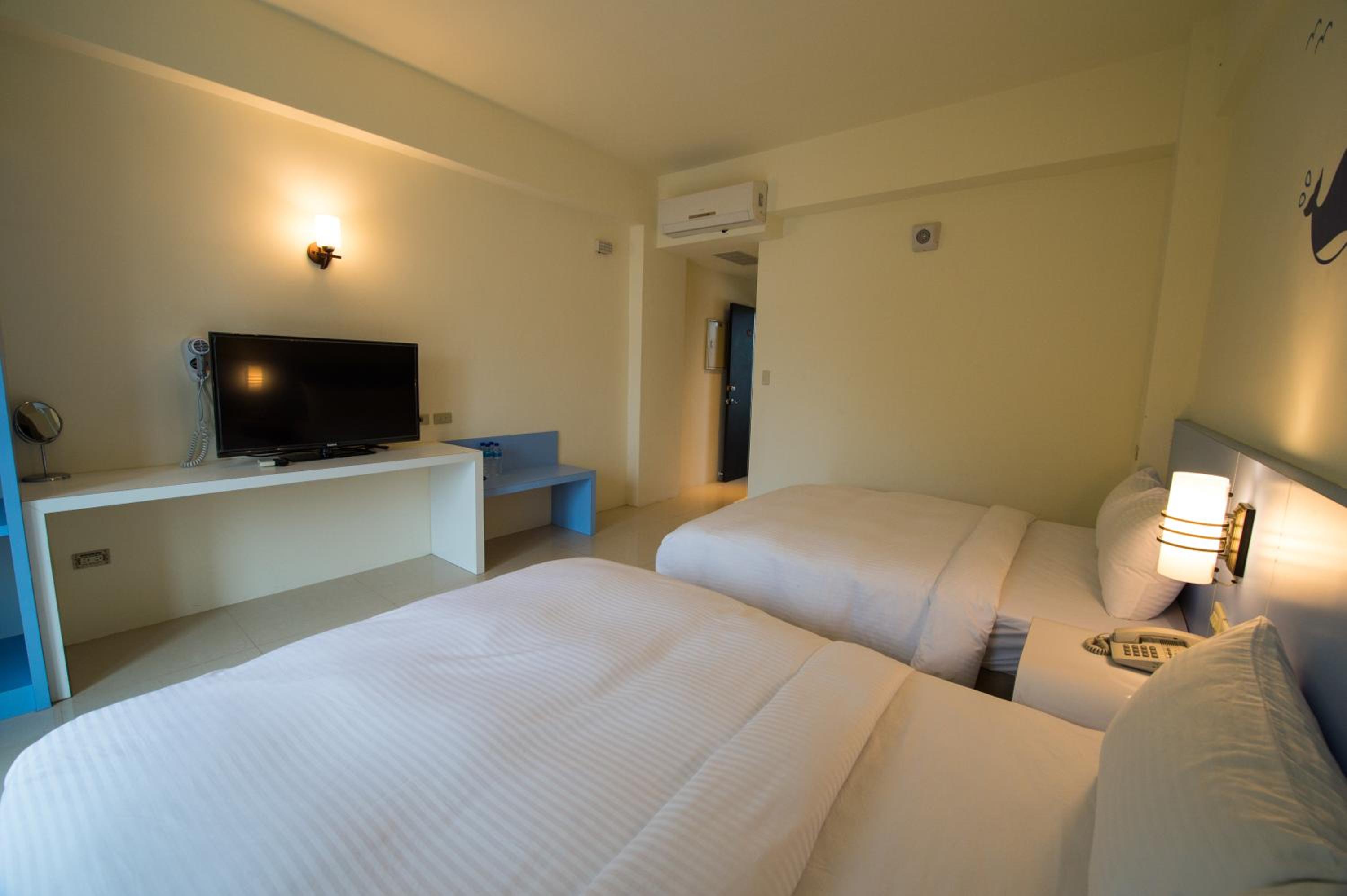 Deluxe Quadruple Room photo 3