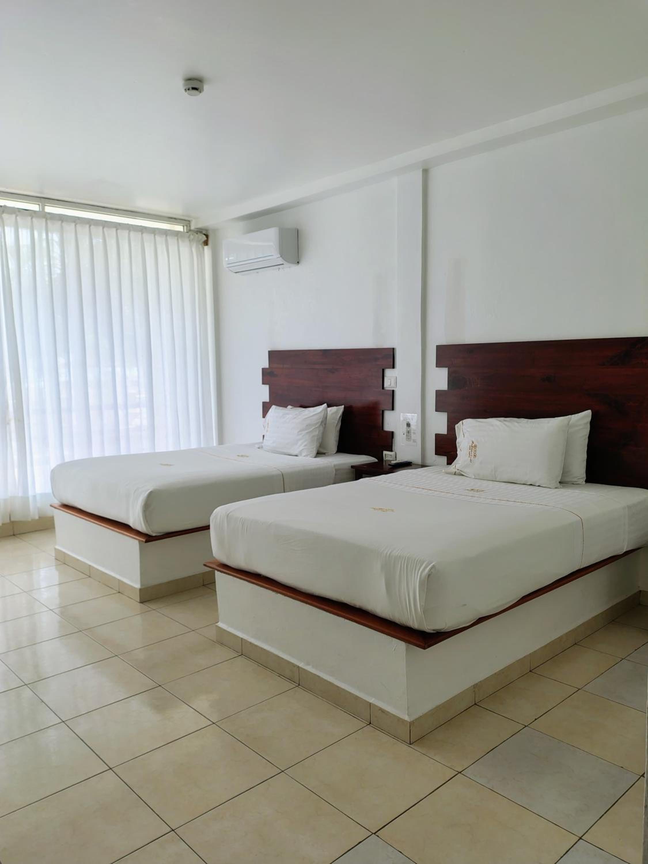Twin Room with Sea View