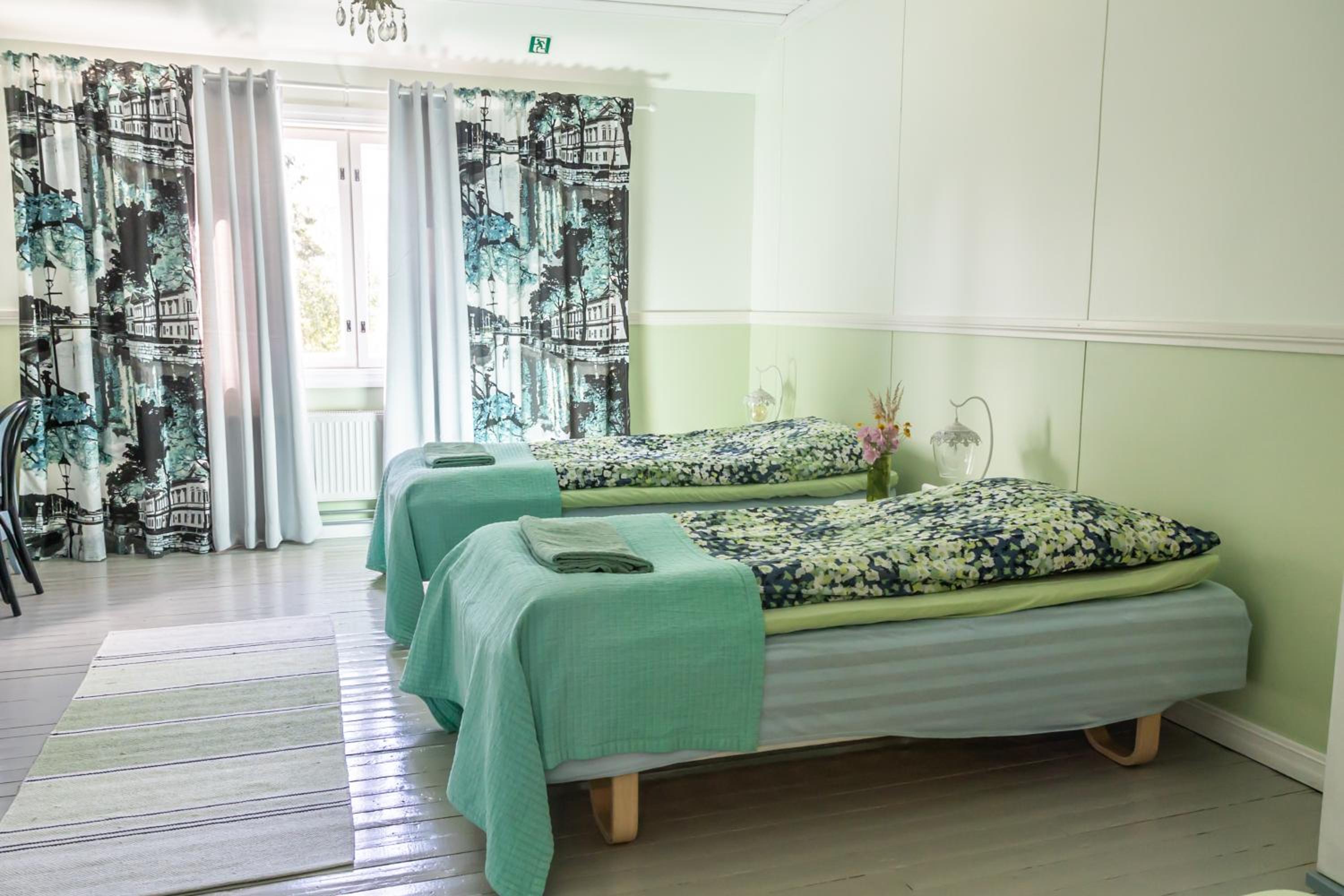 Triple Room with Garden View photo 2