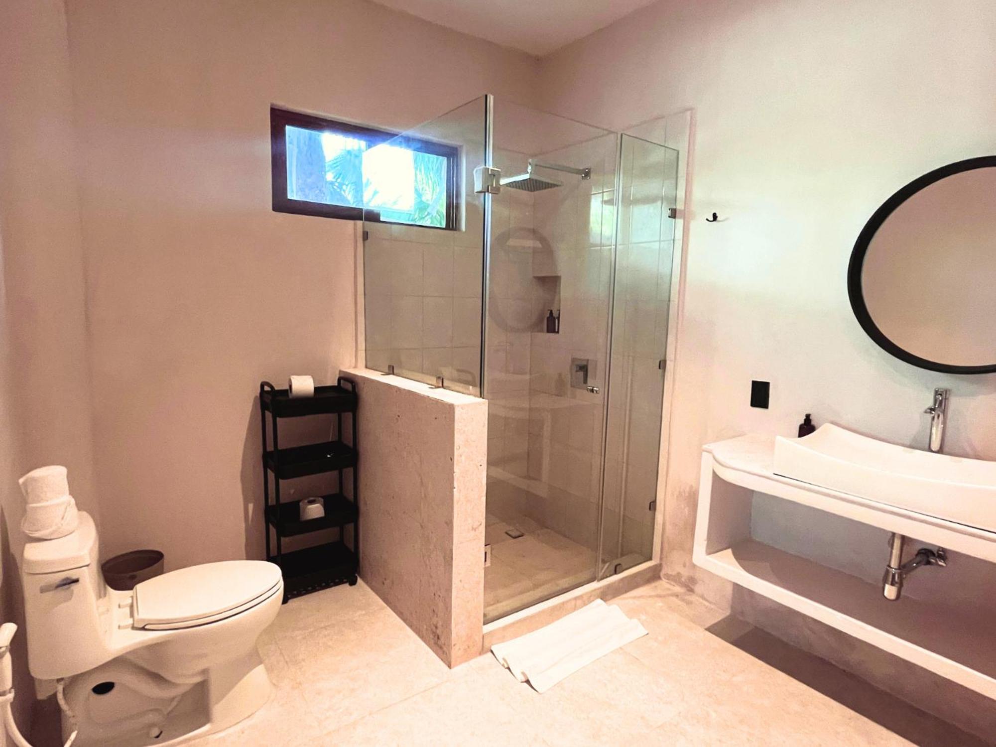 Suite with Sea View - Photo 8
