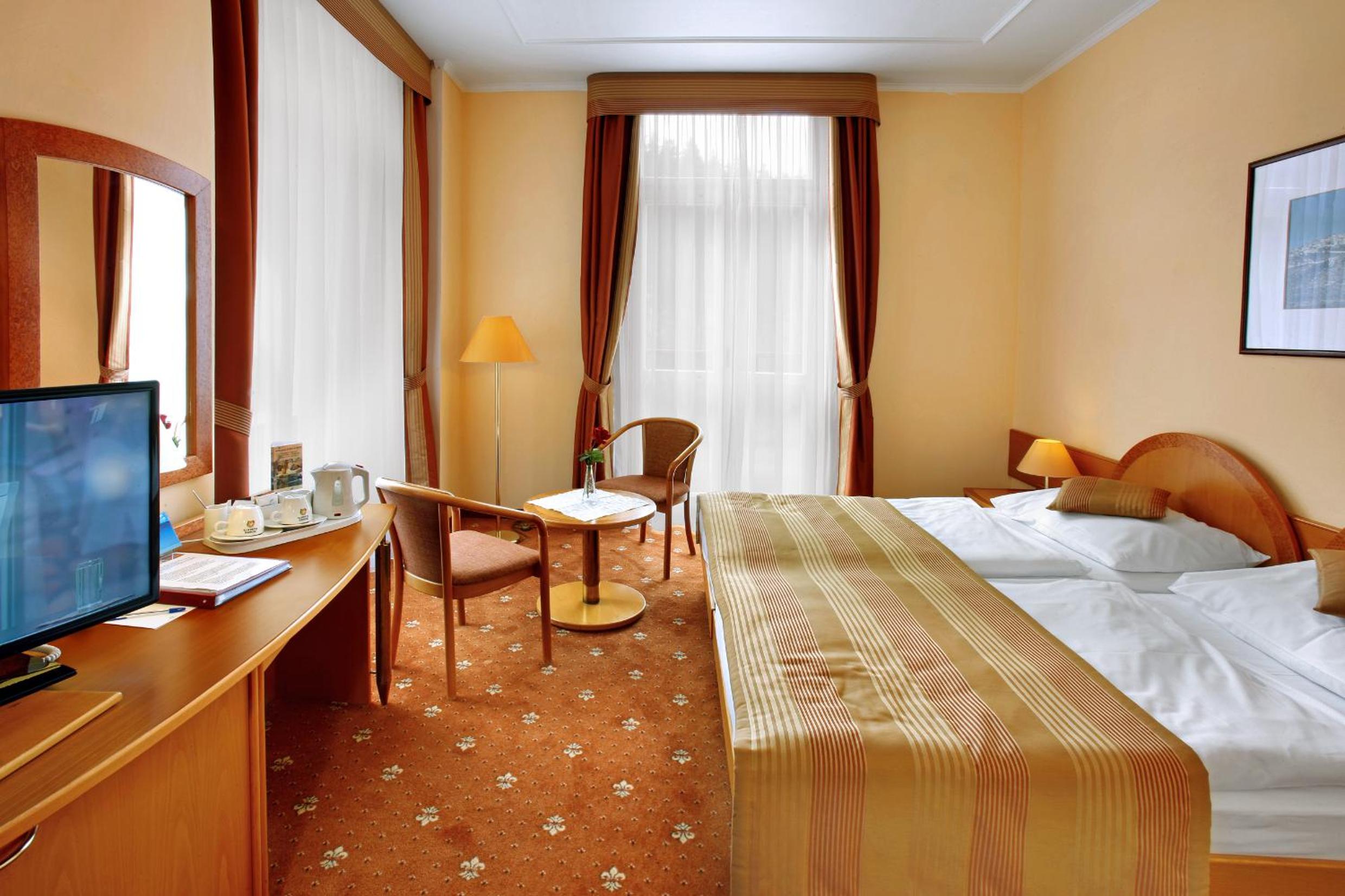 Neapol - Superior Double or Twin Room with Wellness and Fitness Access - Annex photo 1