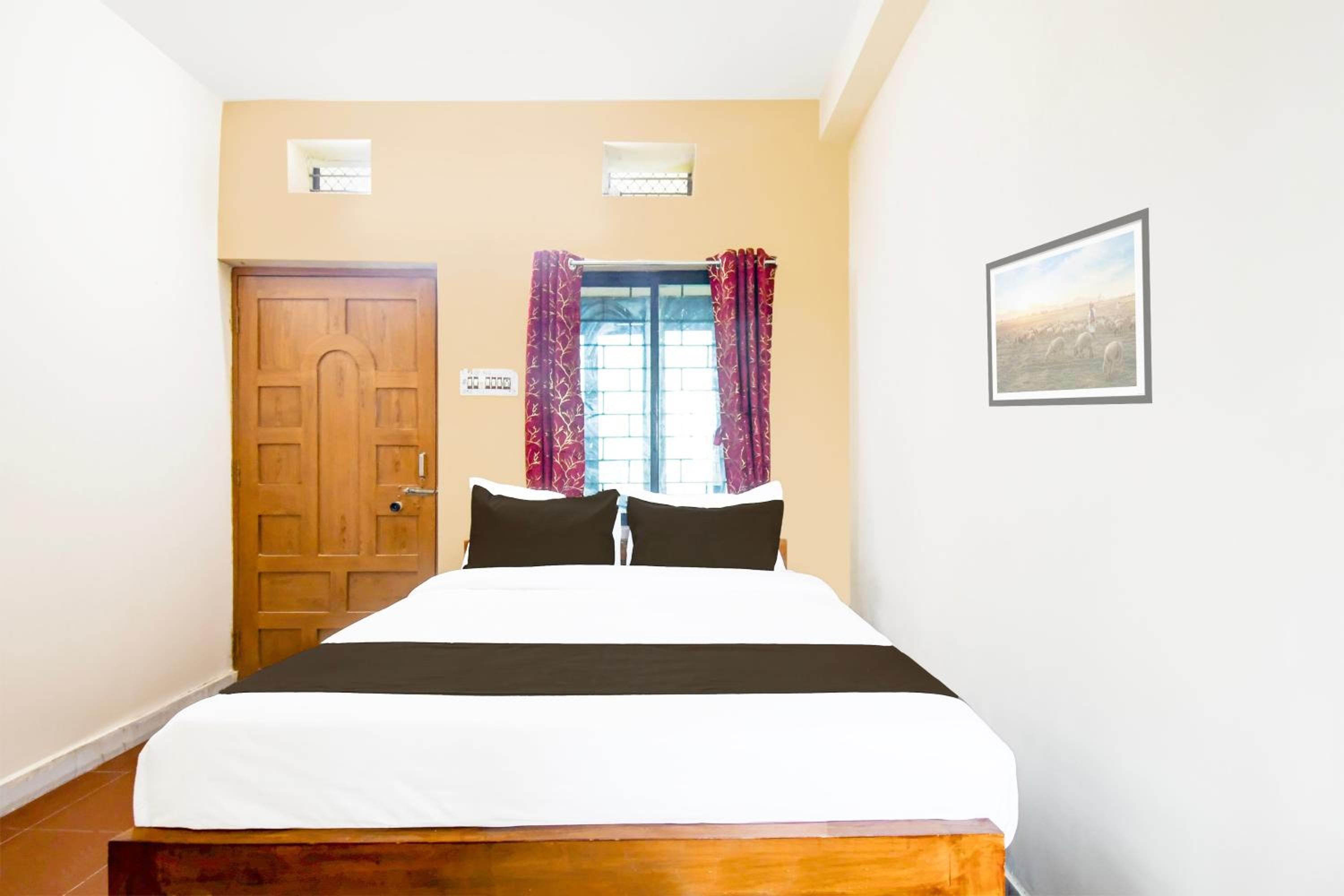 Deluxe Triple Room photo 3