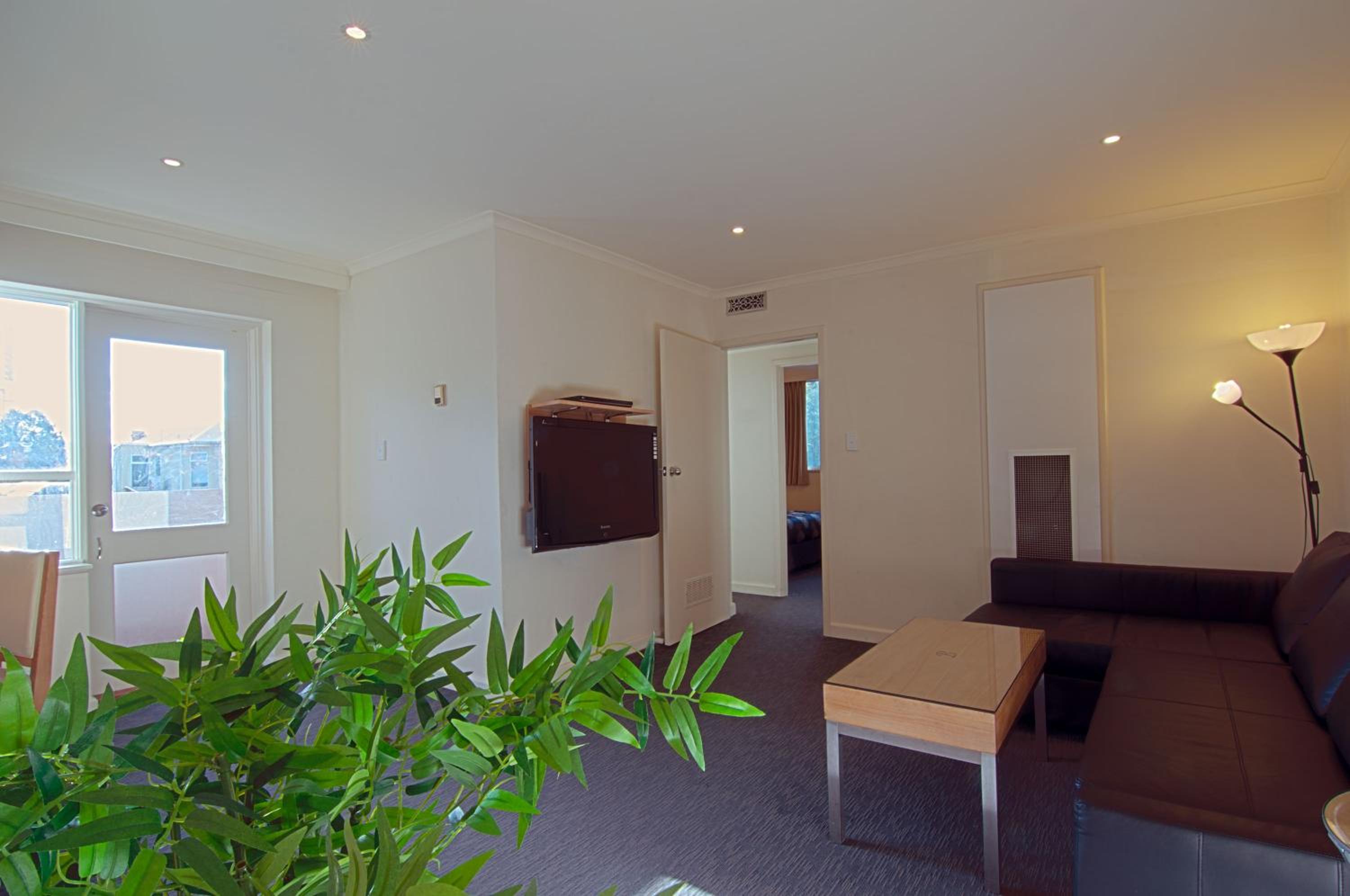 Executive Two-Bedroom Apartment photo 2