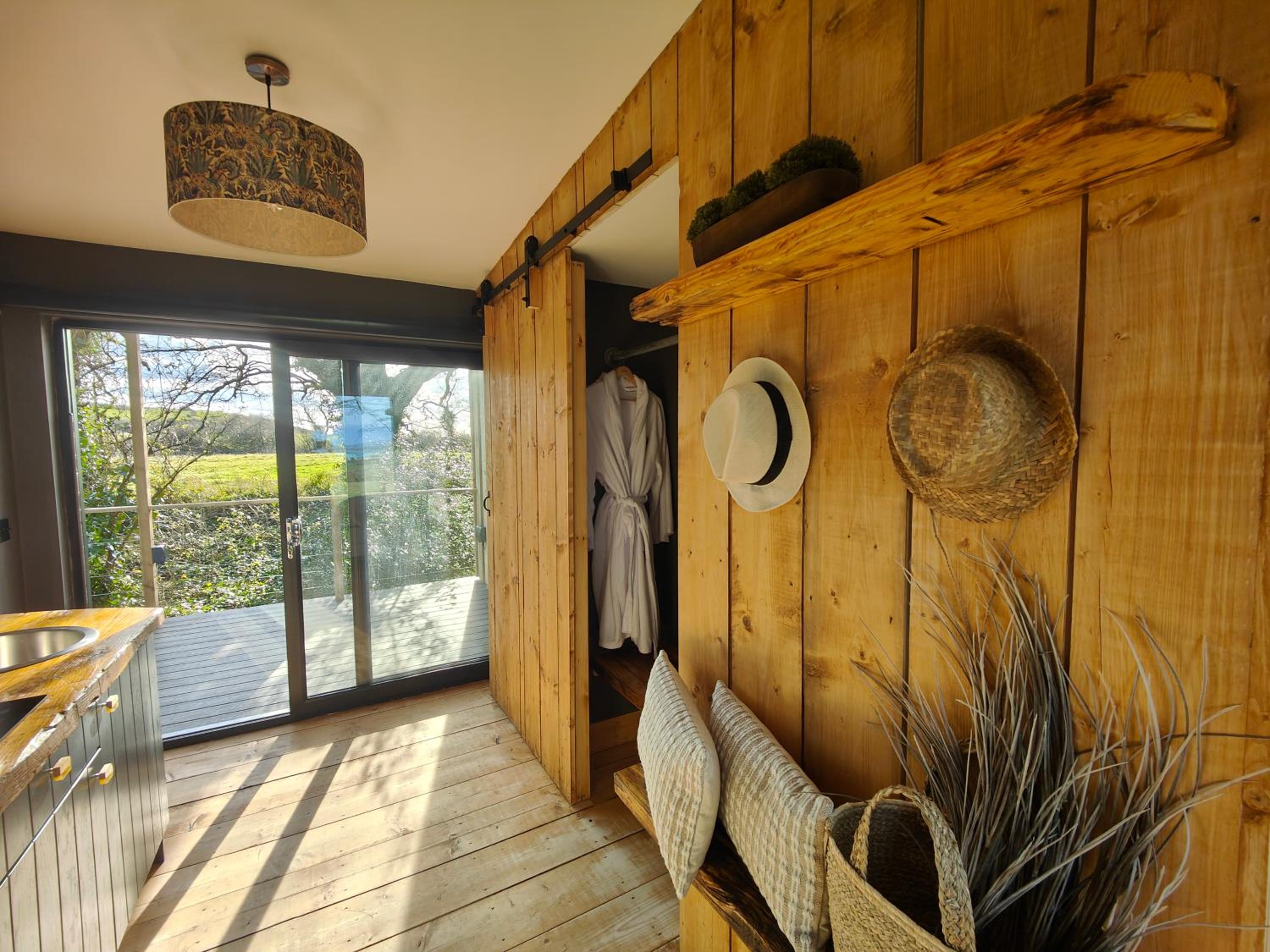 Luxury Villa with Sea View photo 2