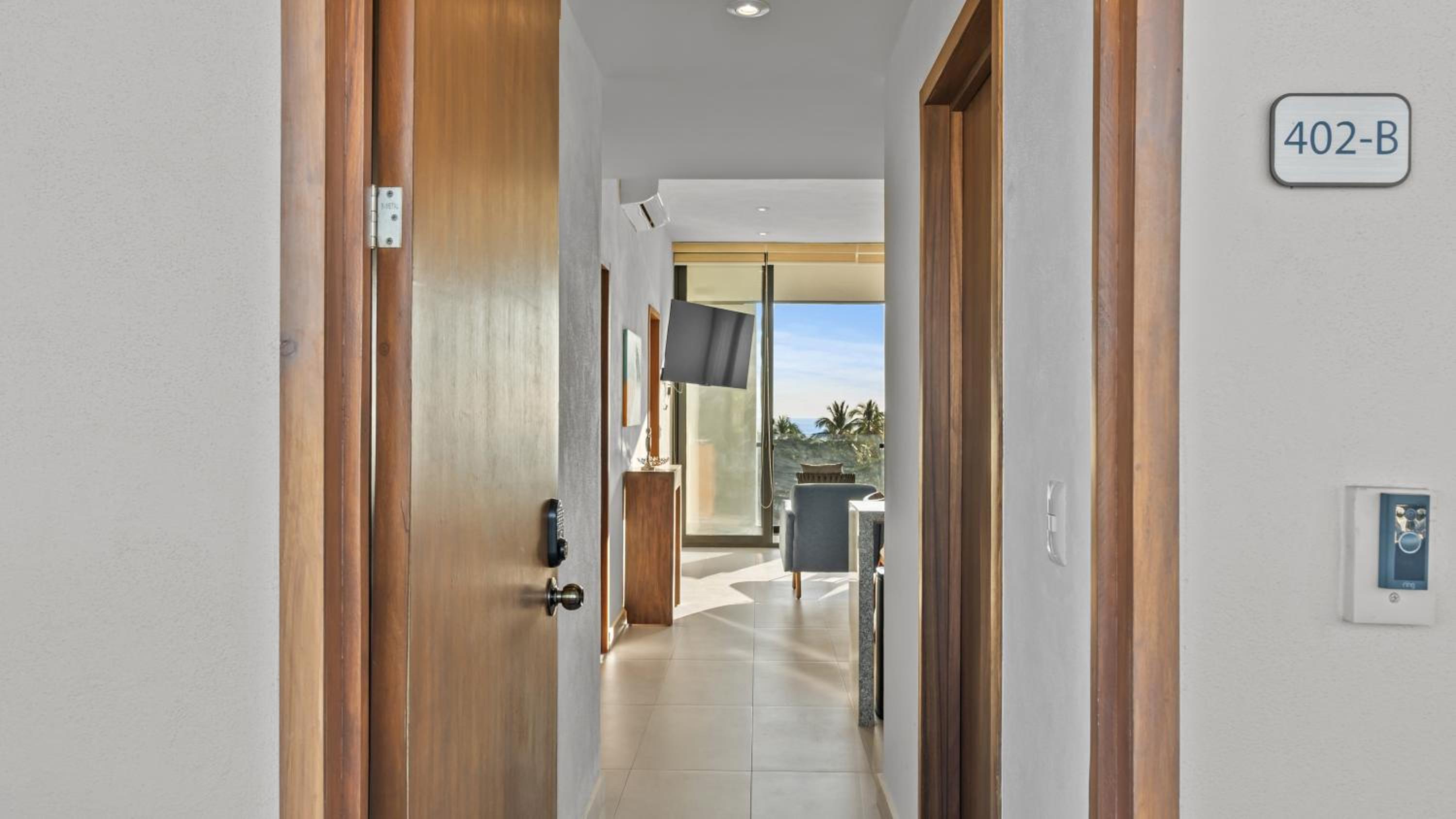Two-Bedroom Apartment with Balcony photo 1